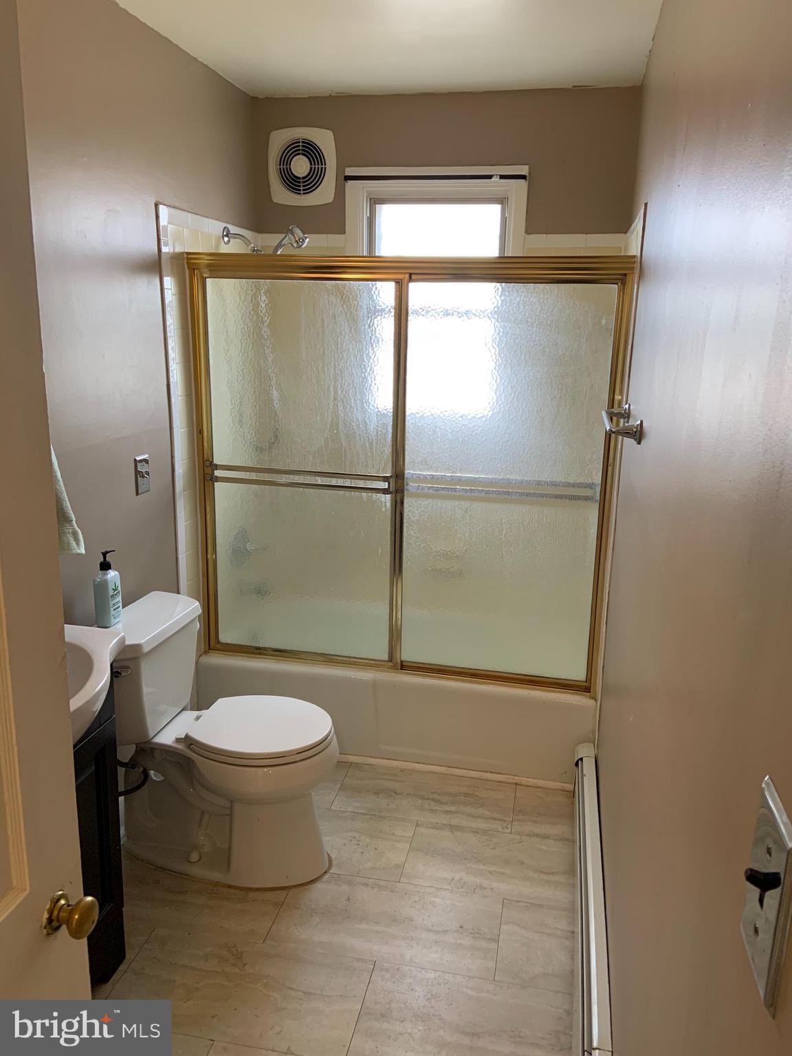 MARLYN MANOR - Residential