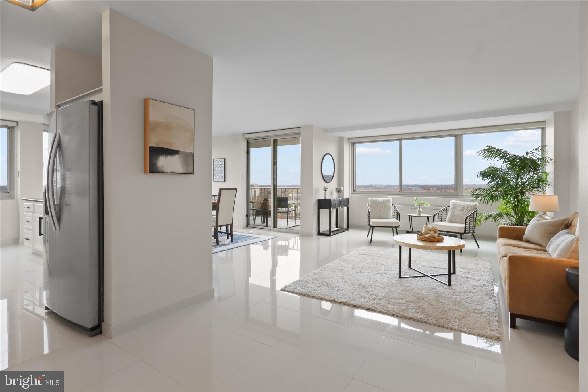 THE FOUNTAINS - Residential