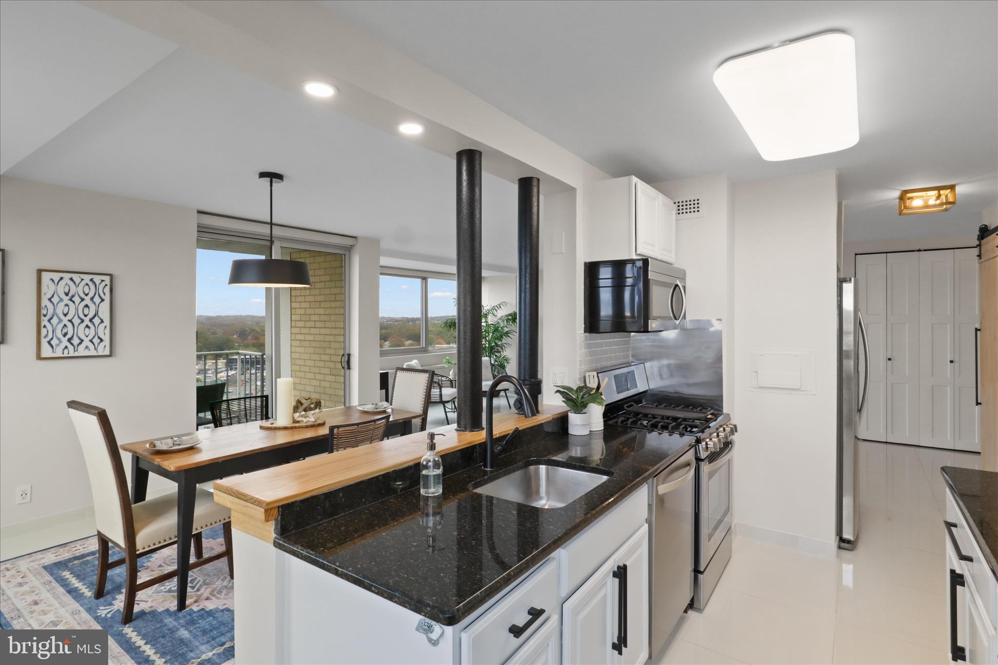 THE FOUNTAINS - Residential