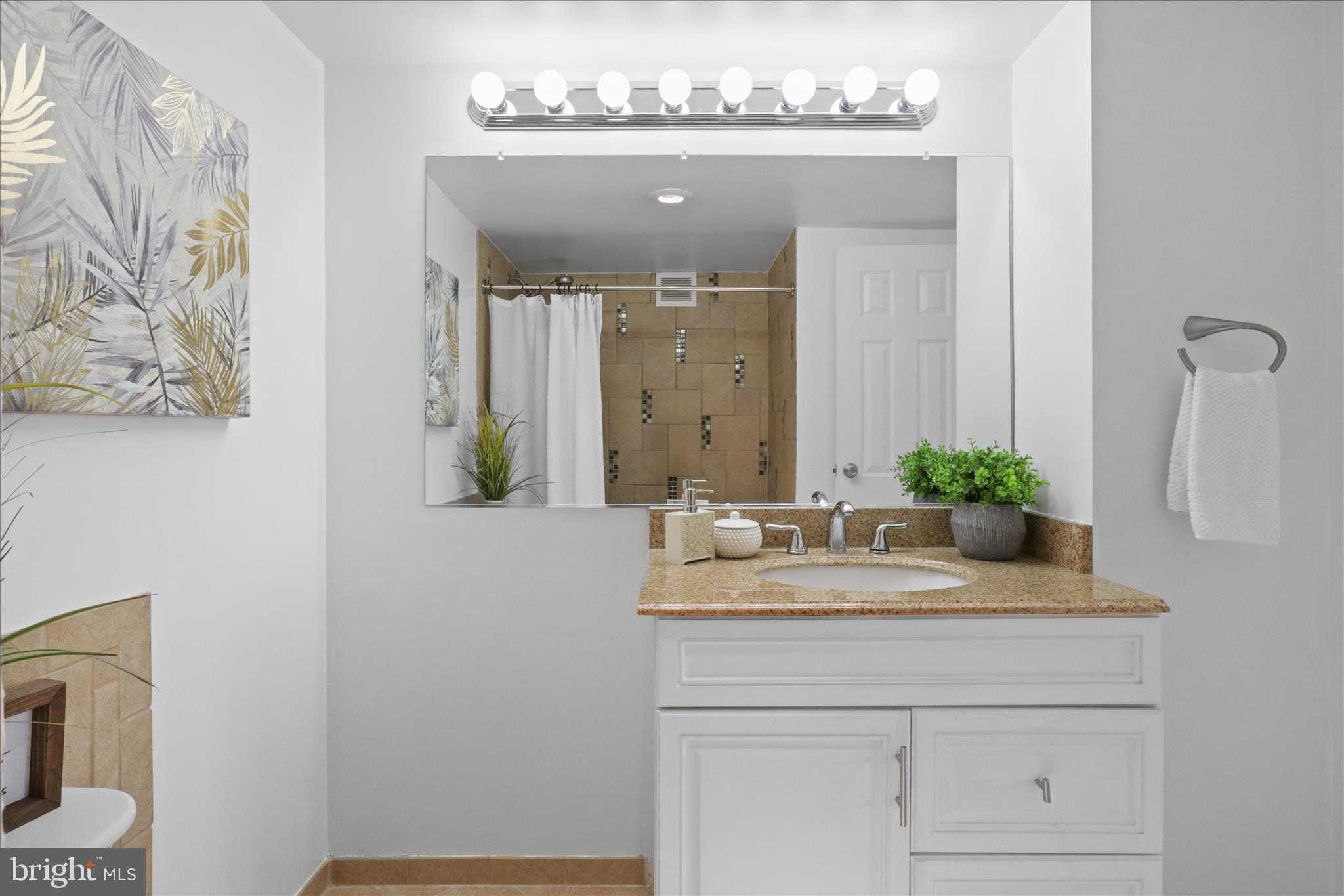 THE FOUNTAINS - Residential