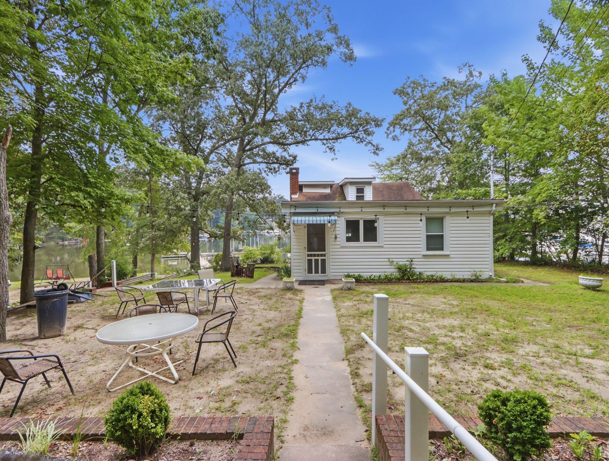 285 COVE ROAD