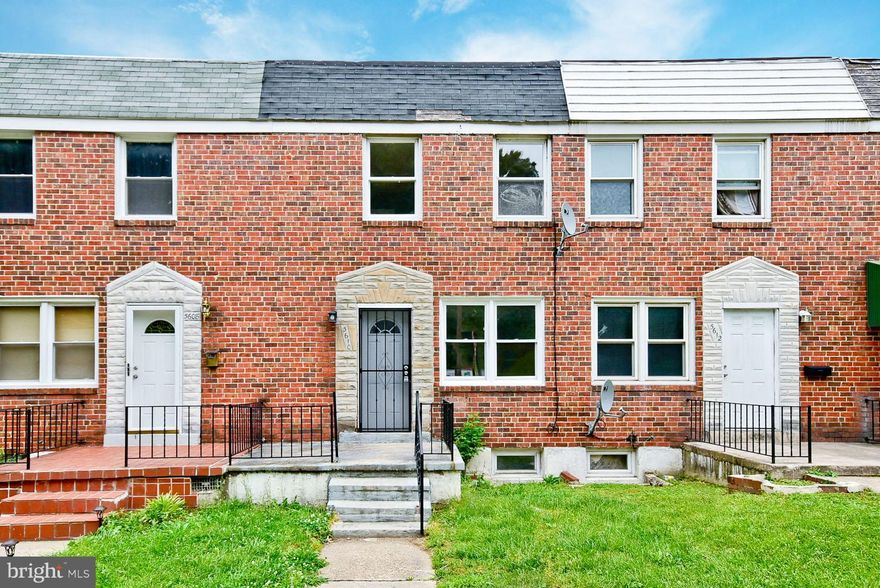 Stunning Renovation w/3Br s, 1 bathroom. Gorgeous Kitchen withNew  30"  Cabinets, SS Appliances, Custom Back Splash. Brand New Hardwood in FR & Bedrooms. Recess Lighting in kitchen and Ceiling Fans in BR. All new Ceramic Tile in LL.  Custom Tile work in Bathrooms. New furnace. New AC Condenser to be installed. Close to Bus Line. Must See!!