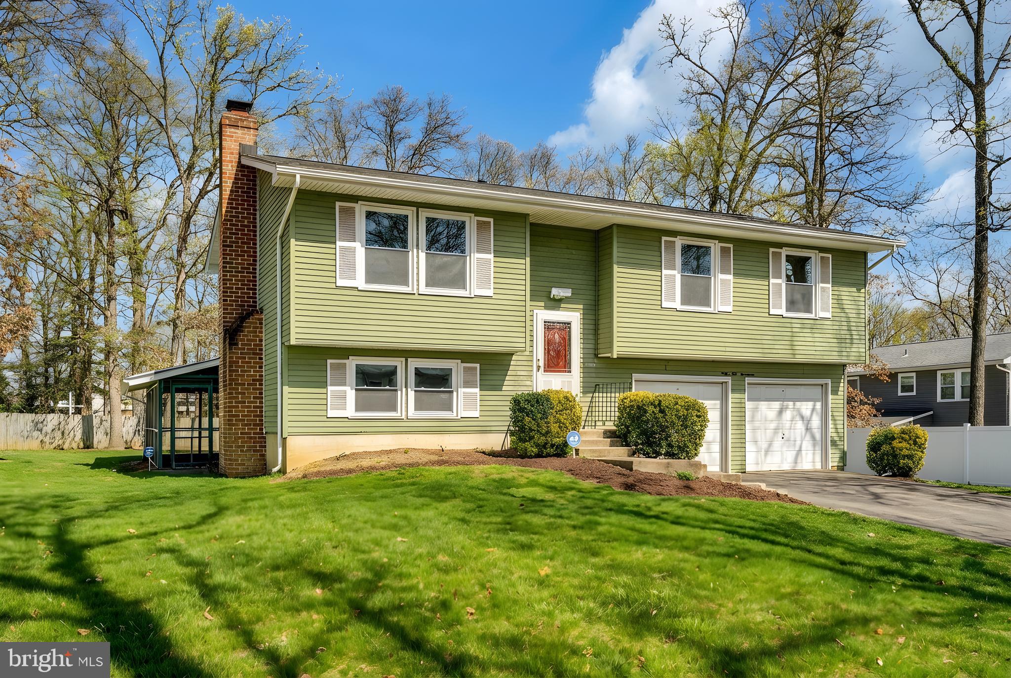 WAVERLY VILLAGE - Residential