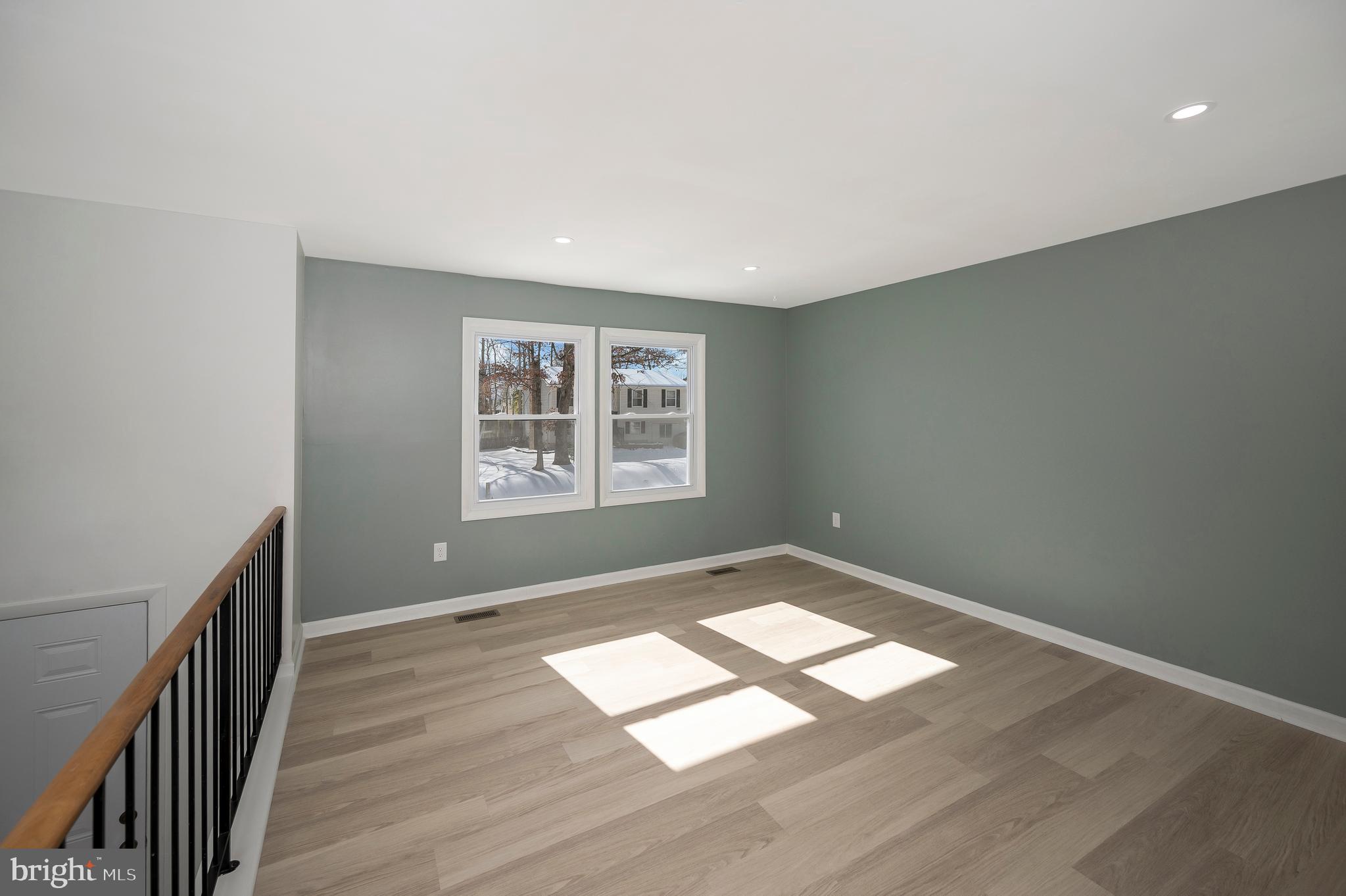 WAVERLY VILLAGE - Residential