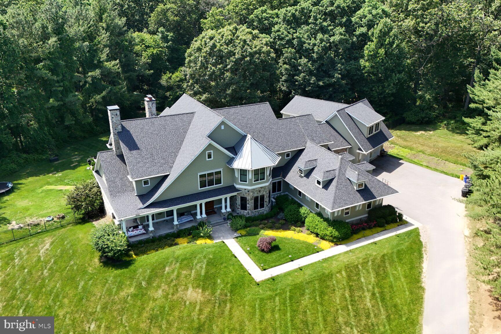 TRIADELPHIA MILL FARM - Residential