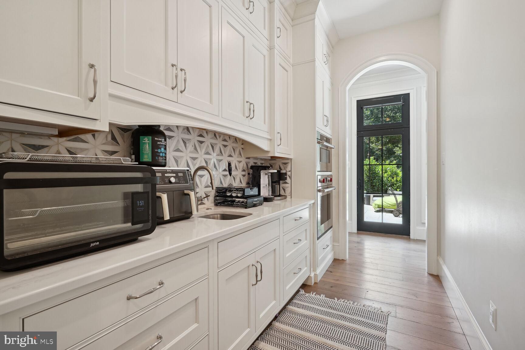 TRIADELPHIA MILL FARM - Residential