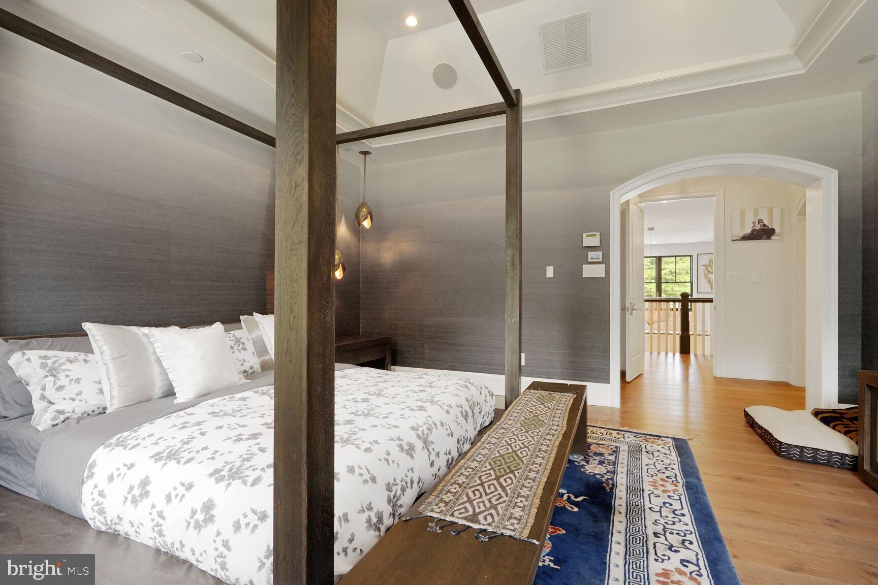 TRIADELPHIA MILL FARM - Residential