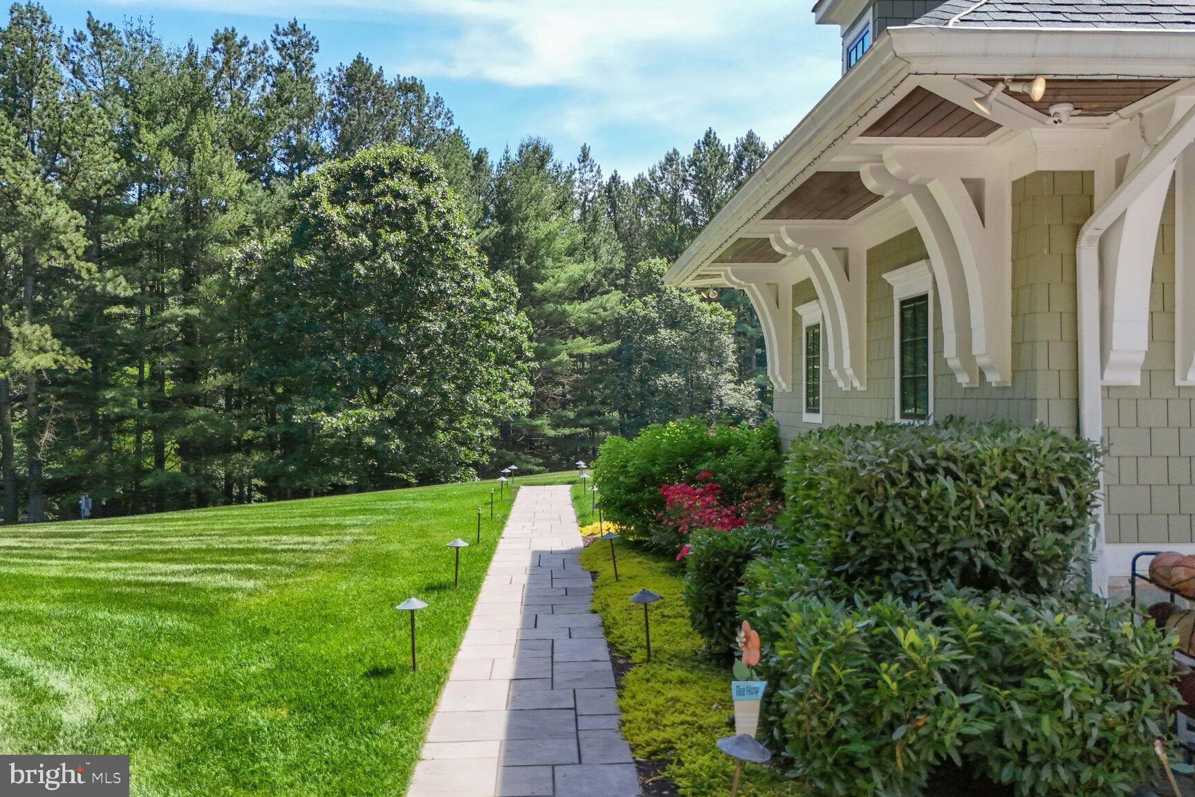 TRIADELPHIA MILL FARM - Residential