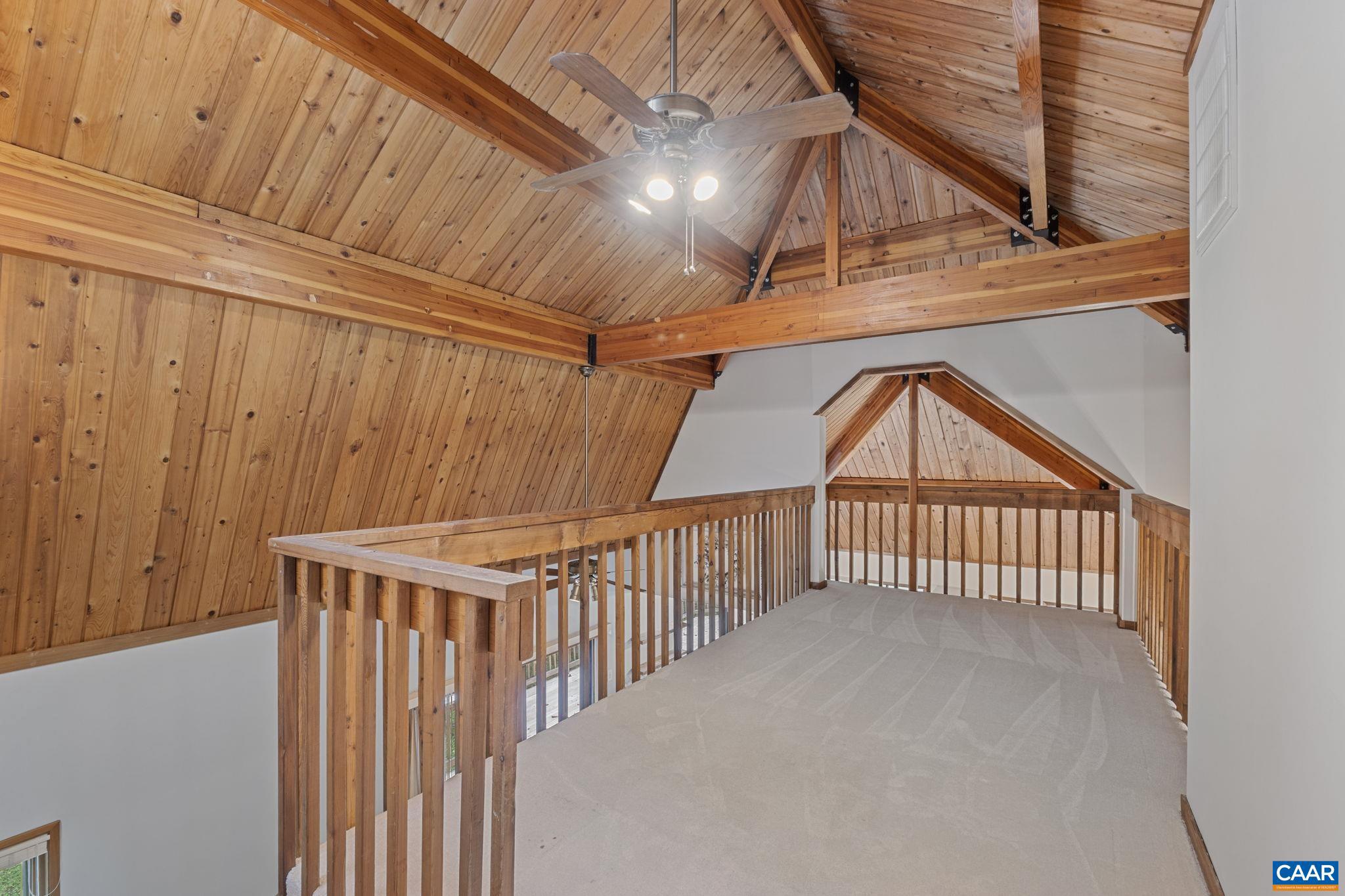 LAKE MONTICELLO - Residential