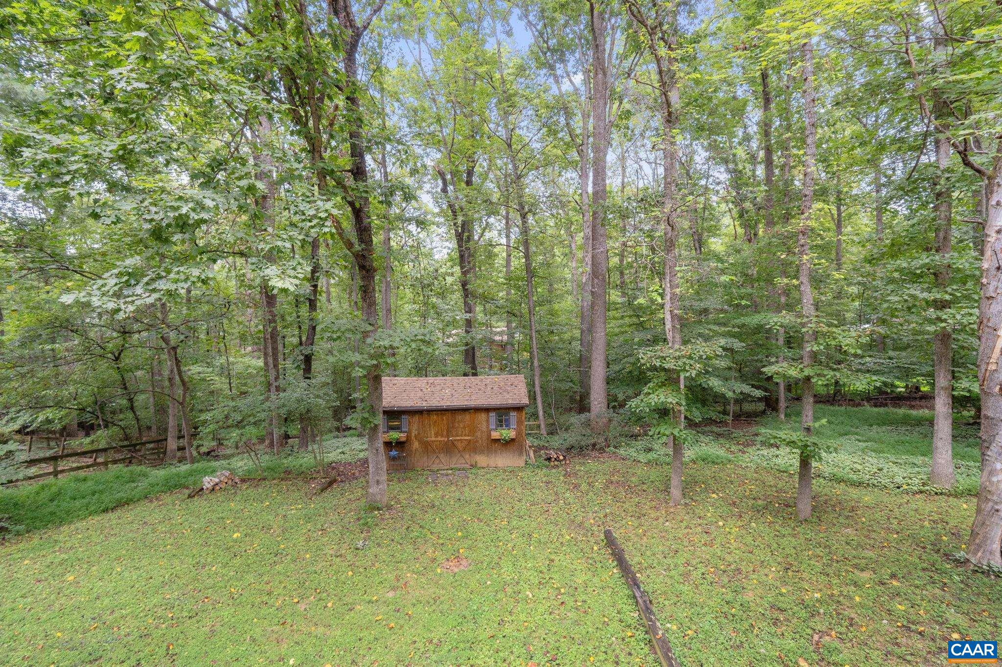 LAKE MONTICELLO - Residential