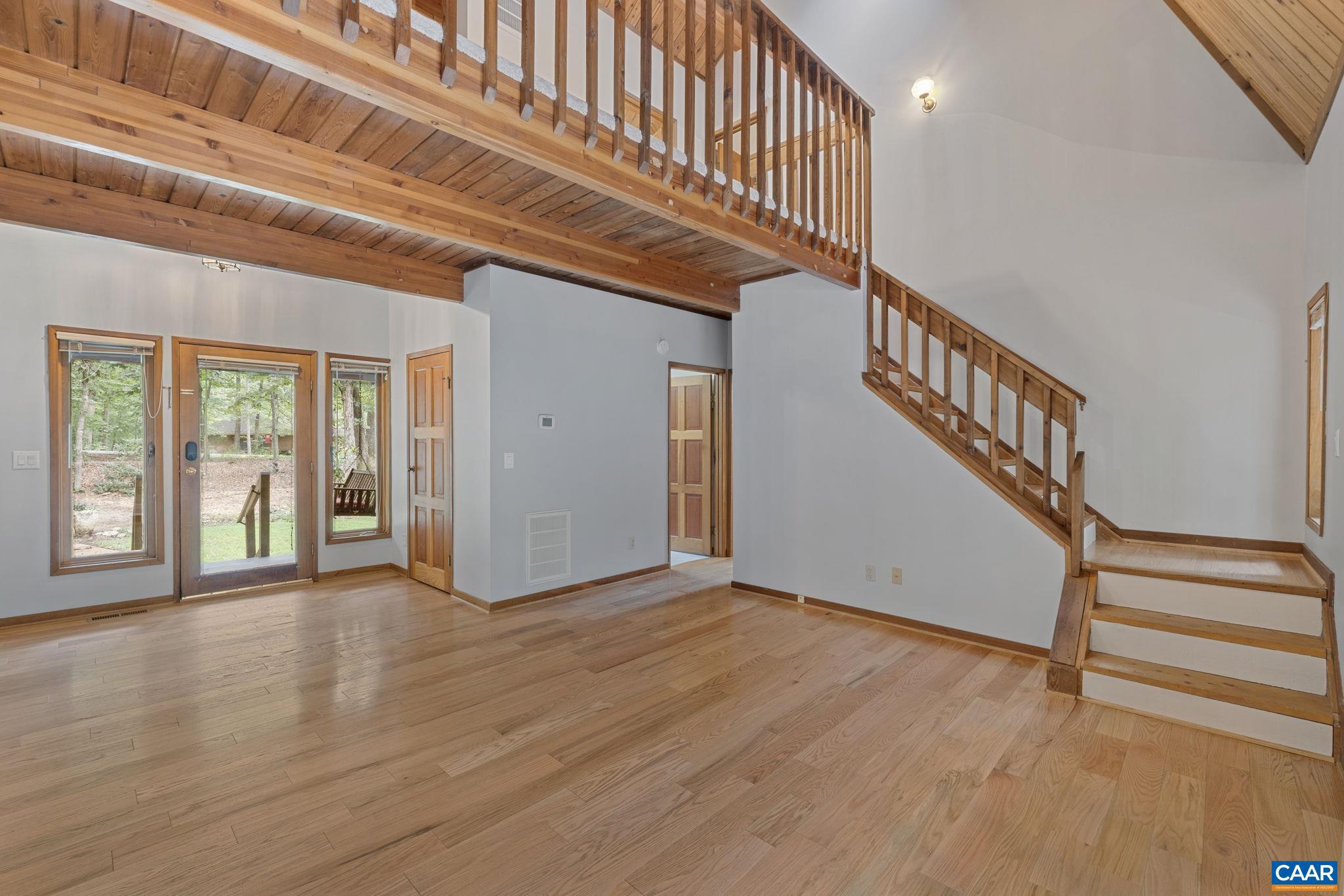 LAKE MONTICELLO - Residential