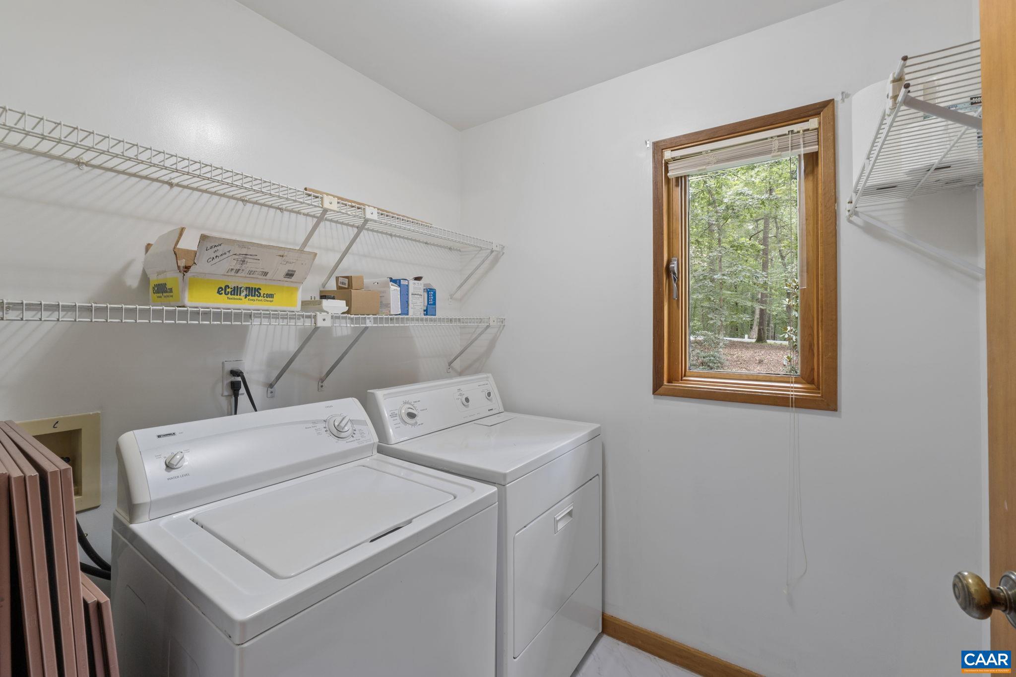 LAKE MONTICELLO - Residential