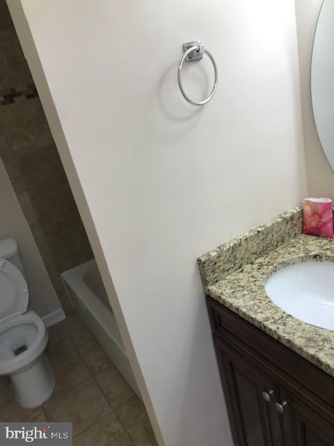 STONEGATE CONDO - Residential Lease