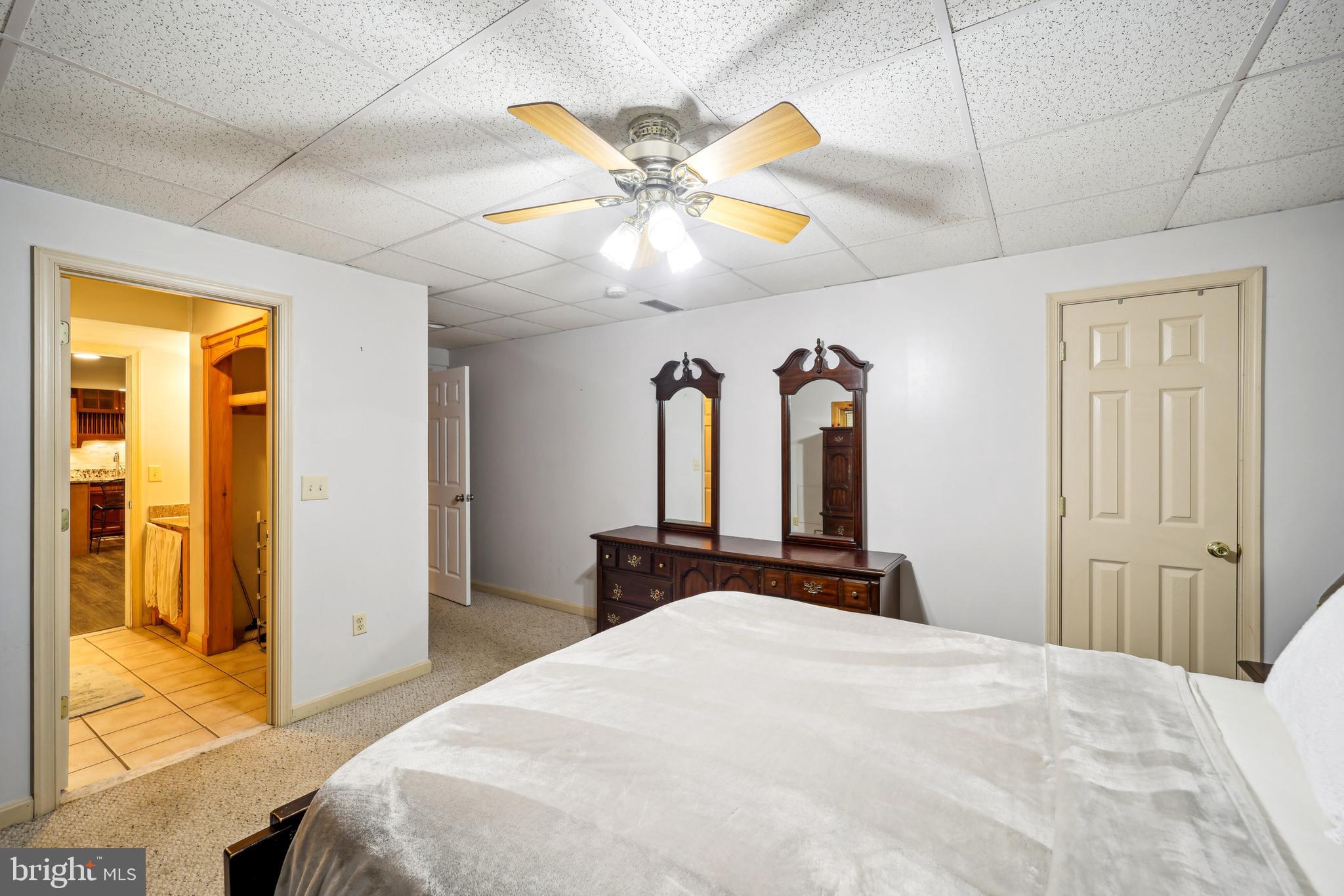 PORT TOBACCO - Residential Lease