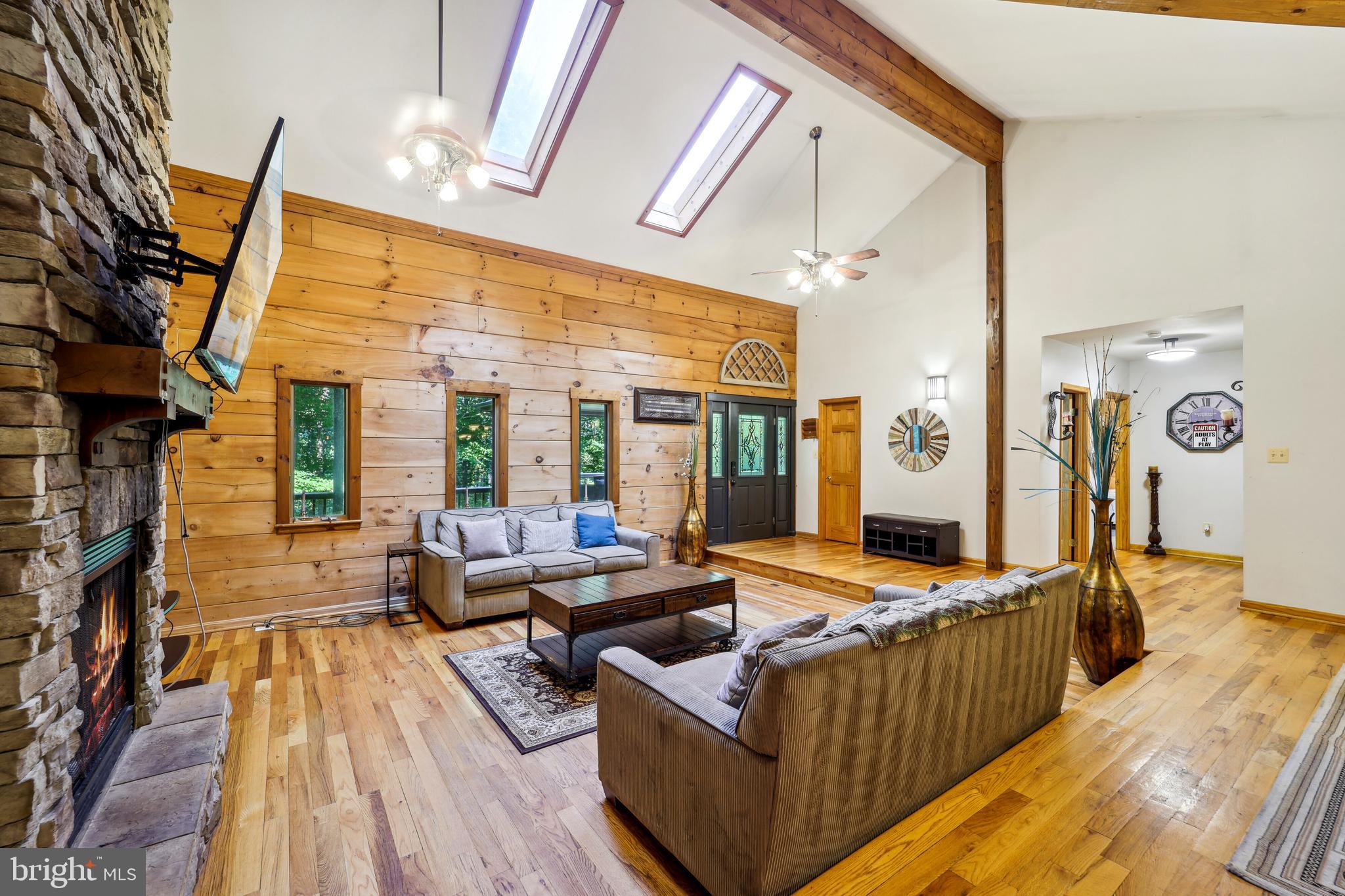 PORT TOBACCO - Residential Lease