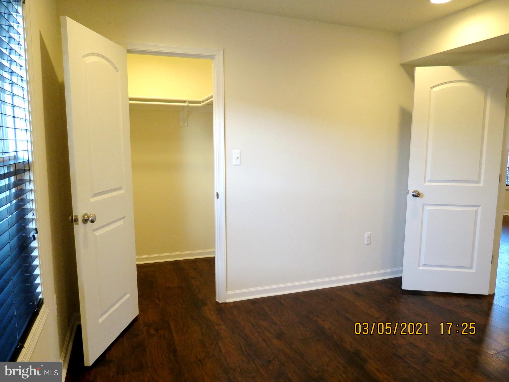 INWOOD MEADOWS - Residential