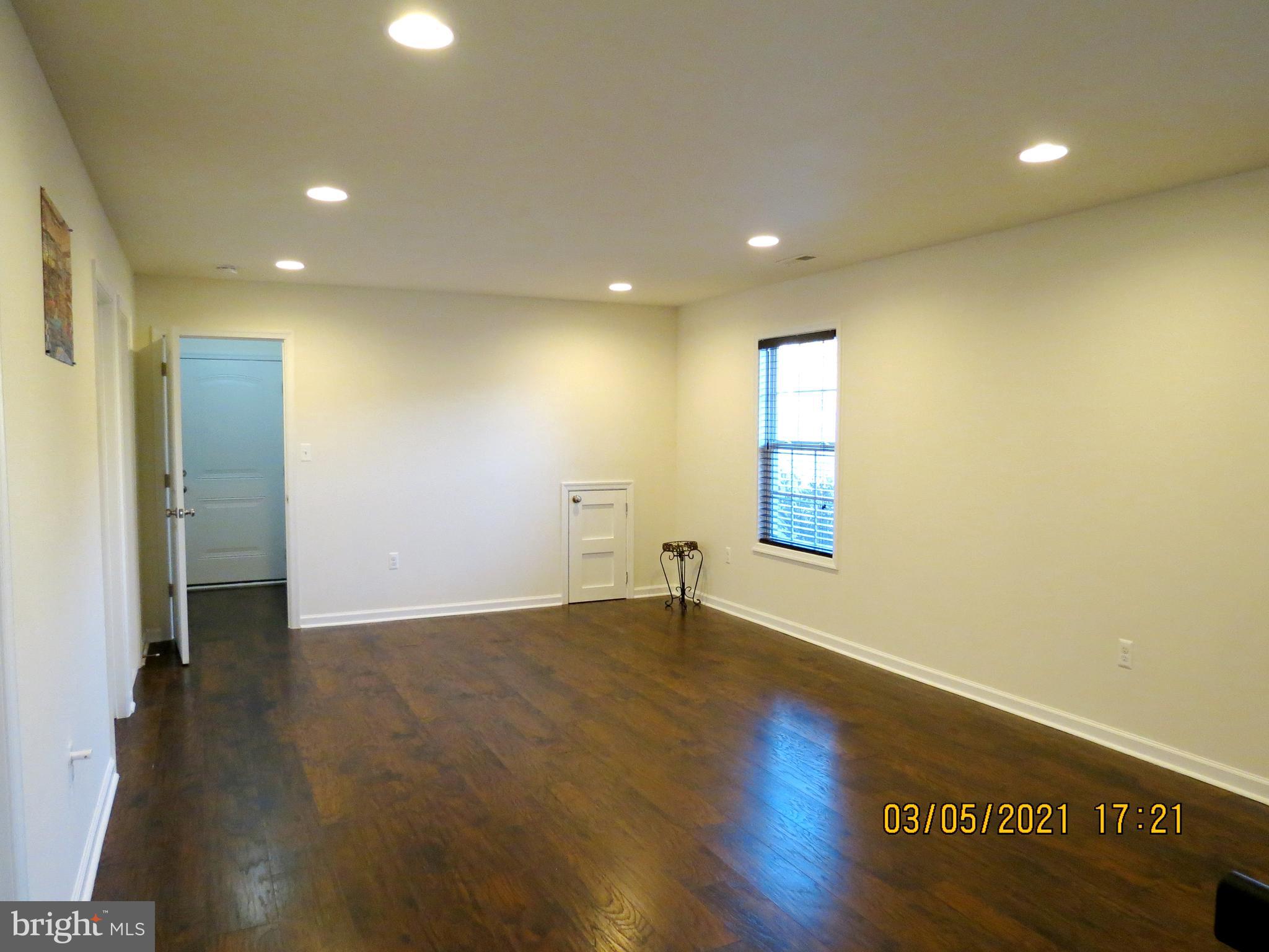 INWOOD MEADOWS - Residential