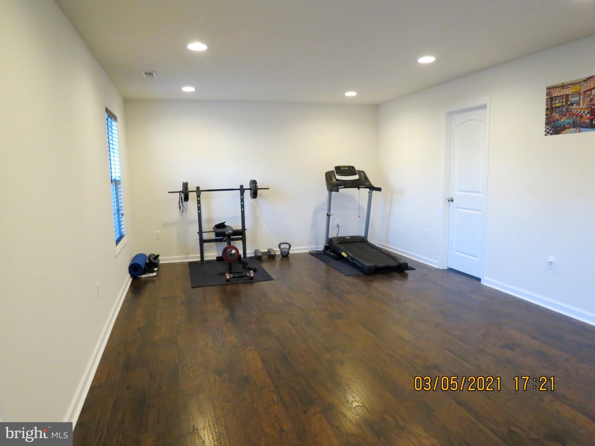 INWOOD MEADOWS - Residential