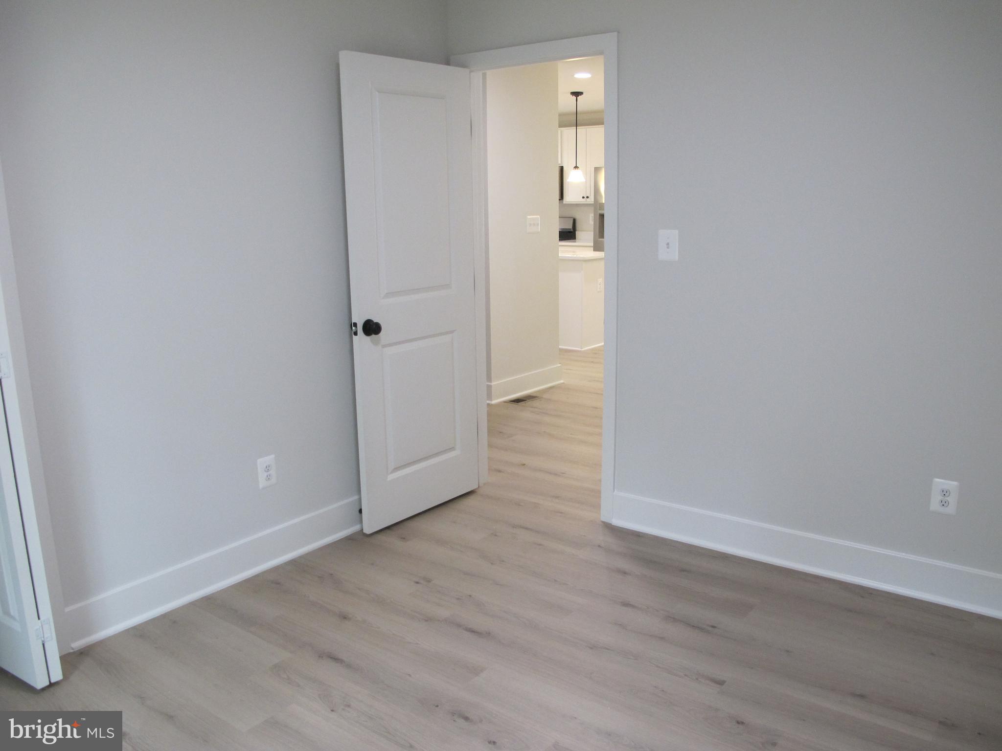 CLASSIC SHORES - Residential