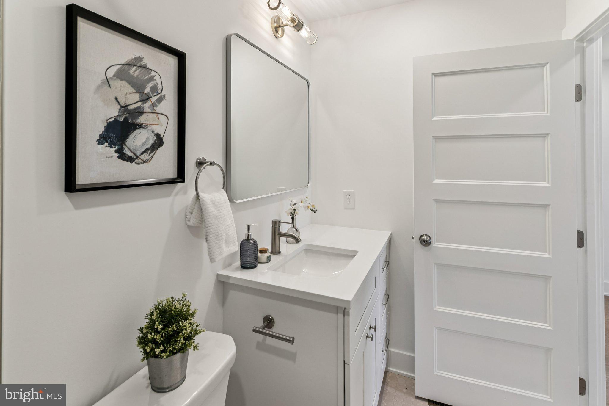 CONSHOHOCKEN - Residential