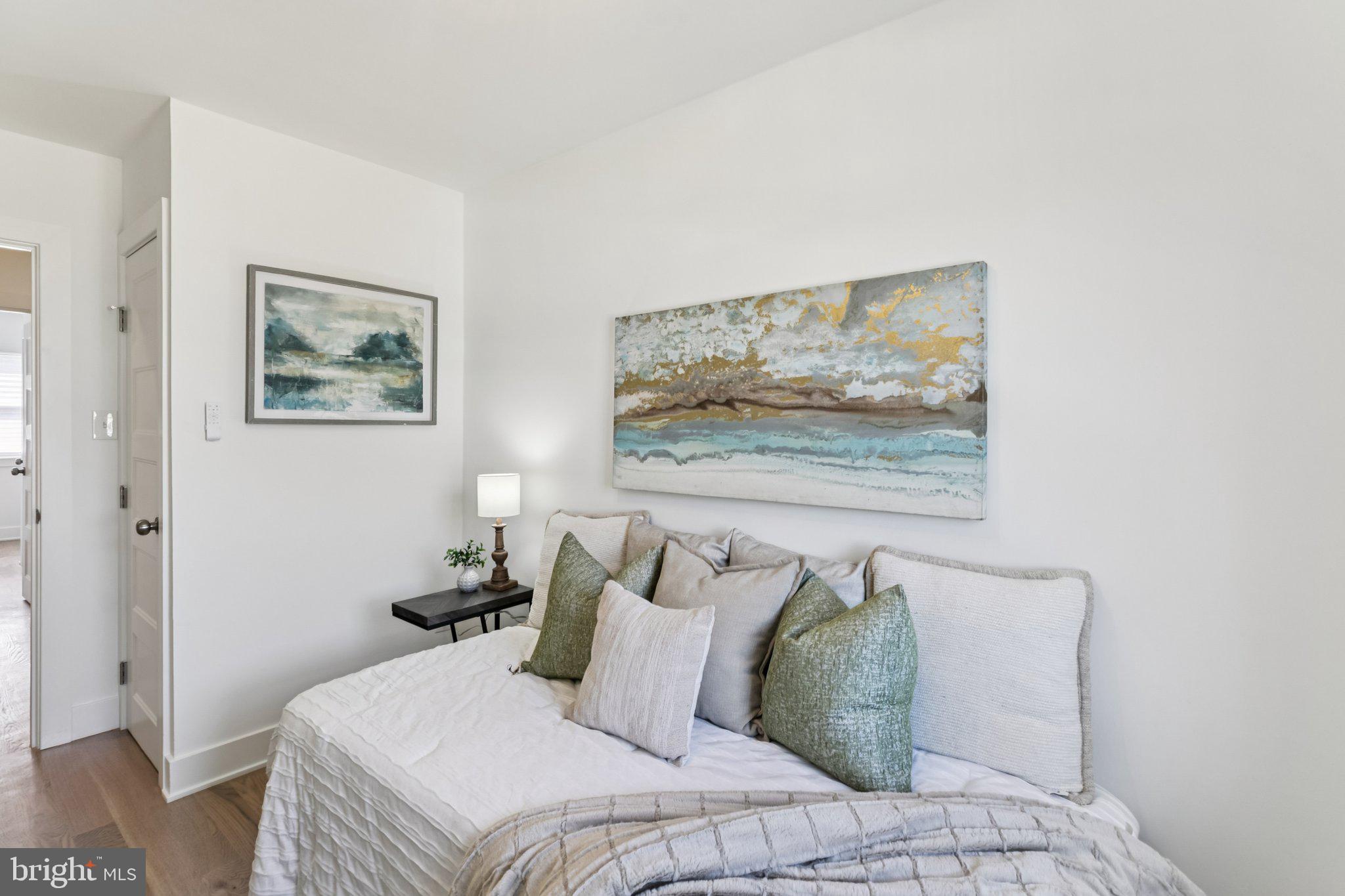 CONSHOHOCKEN - Residential