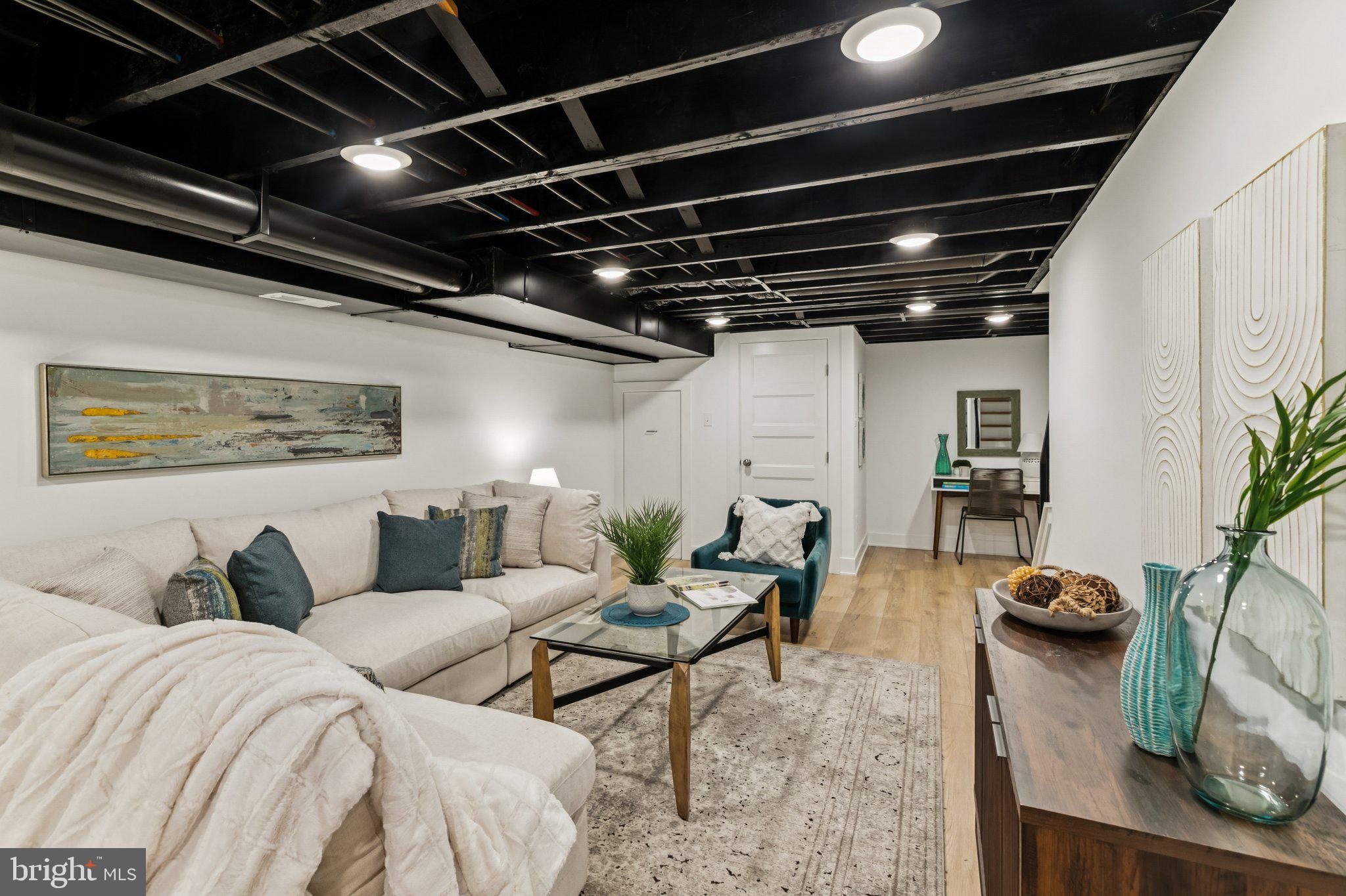 CONSHOHOCKEN - Residential