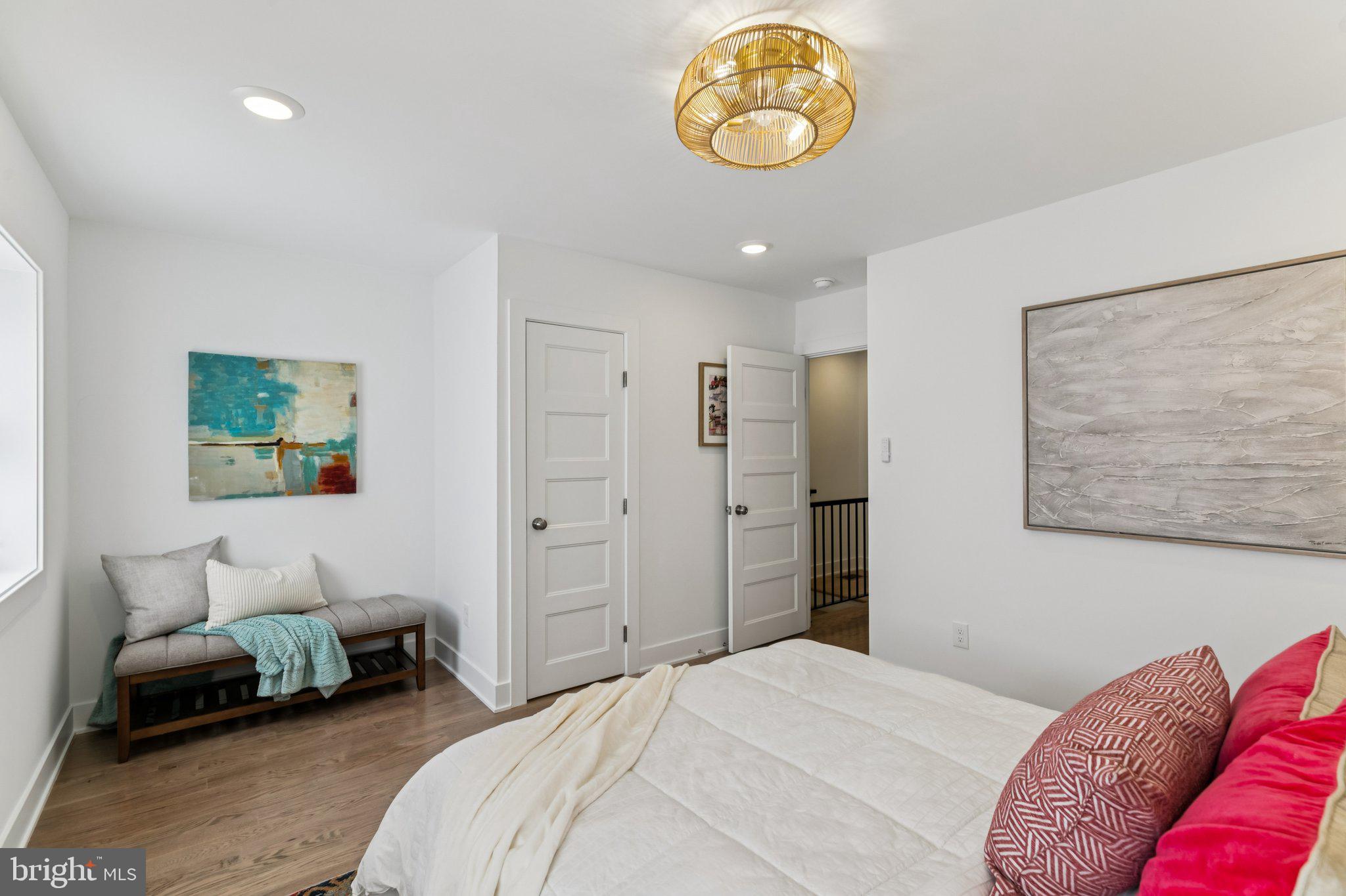 CONSHOHOCKEN - Residential