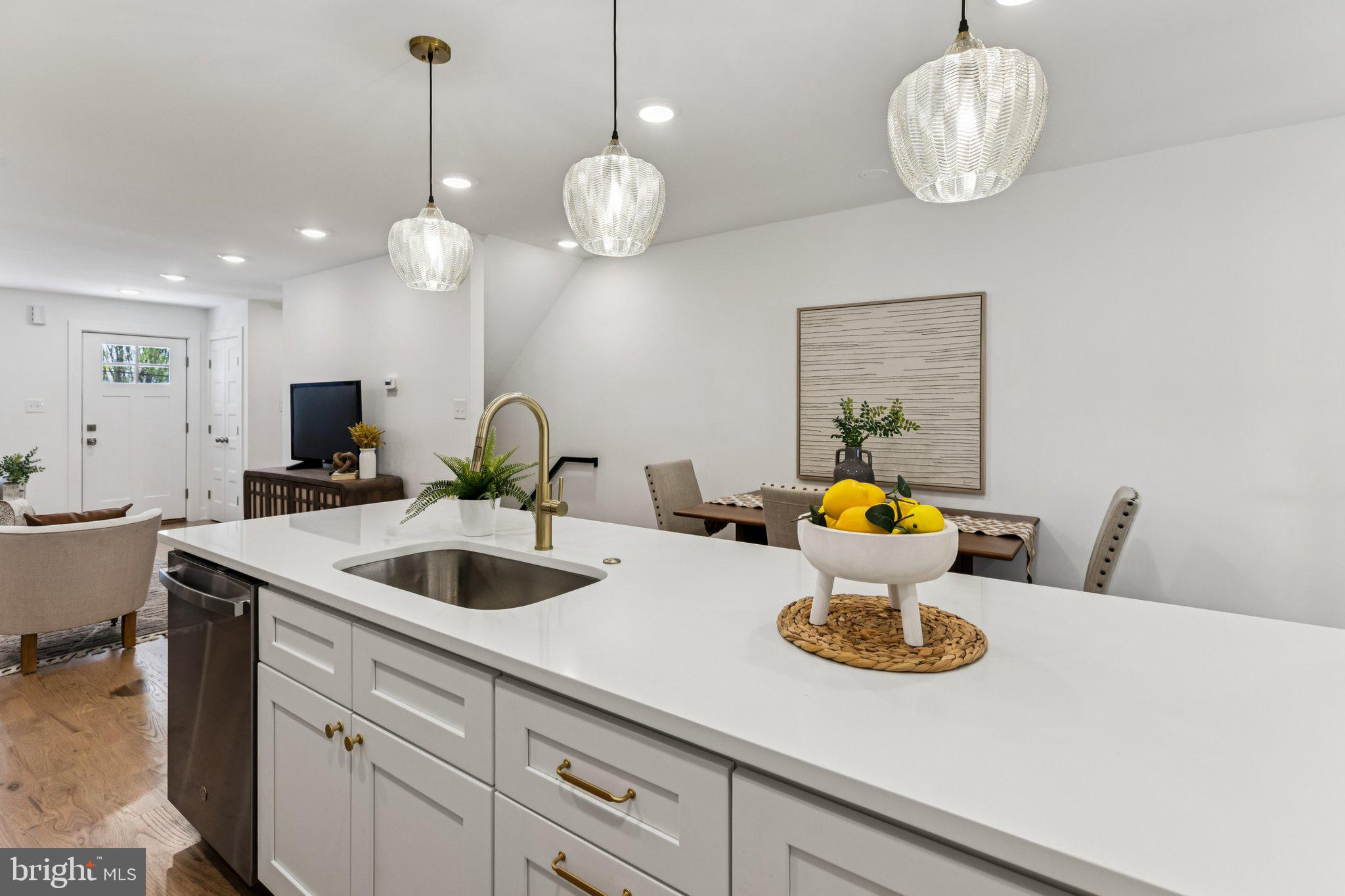 CONSHOHOCKEN - Residential