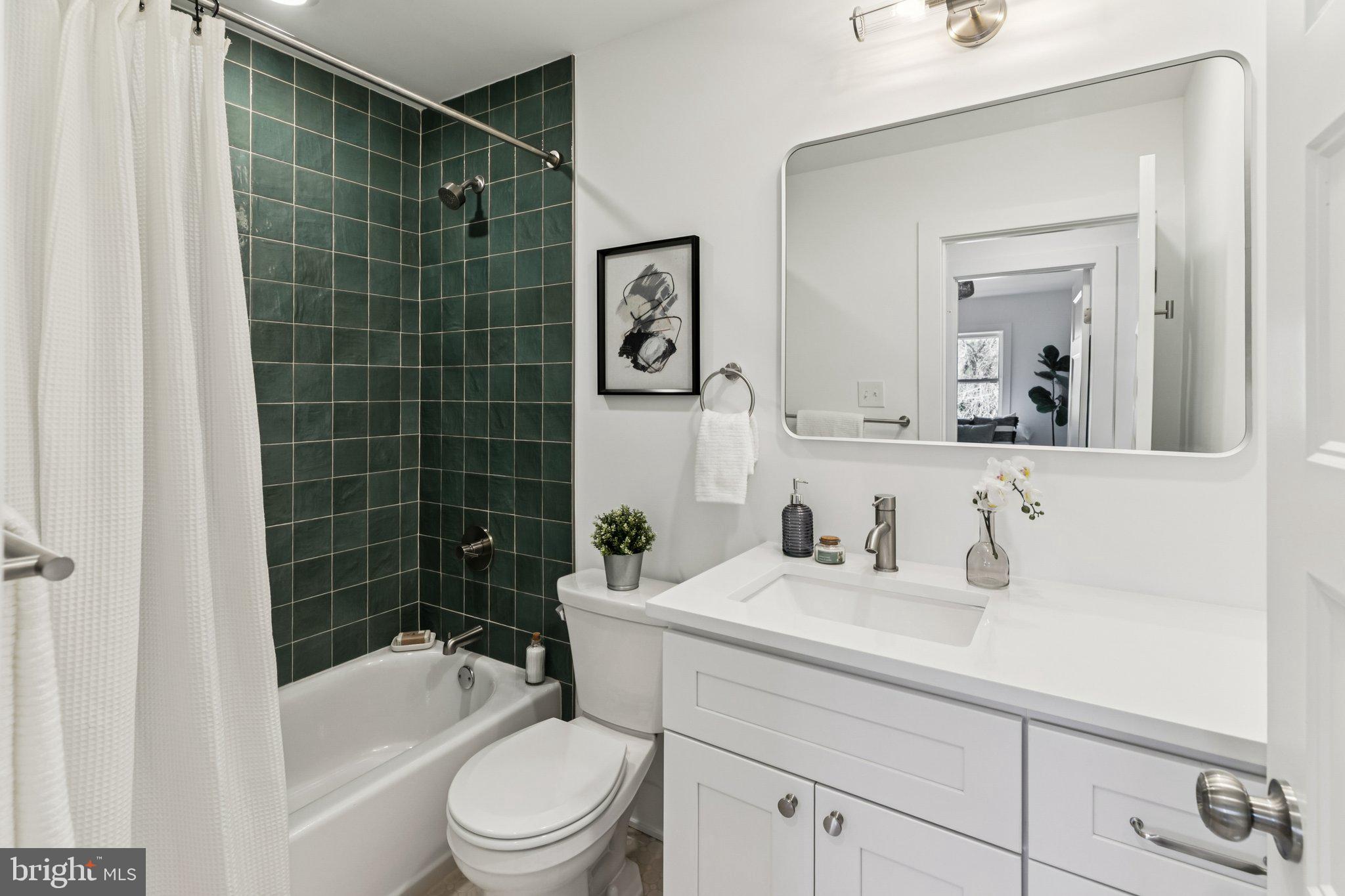 CONSHOHOCKEN - Residential