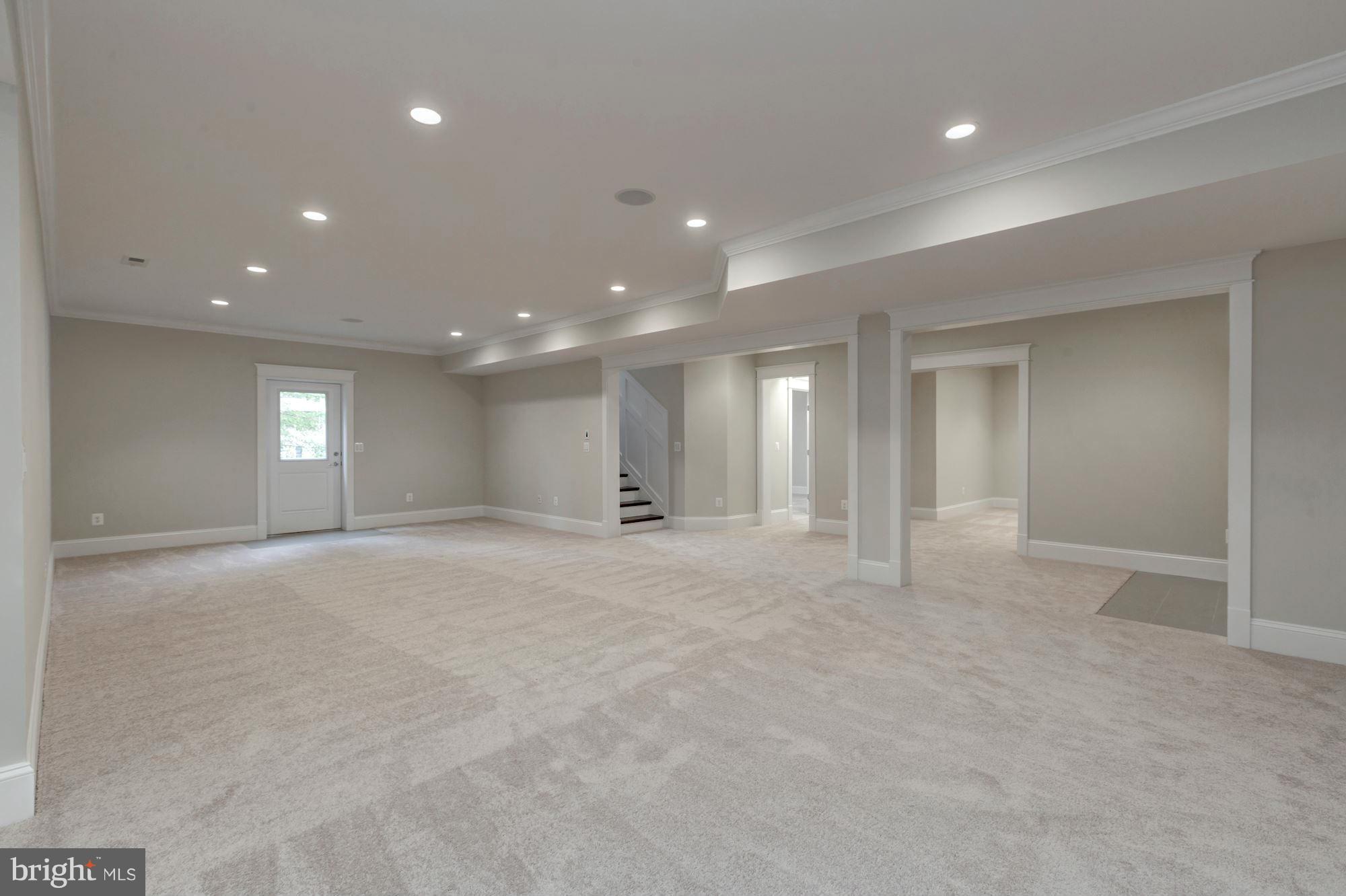 WEST LANGLEY - Residential