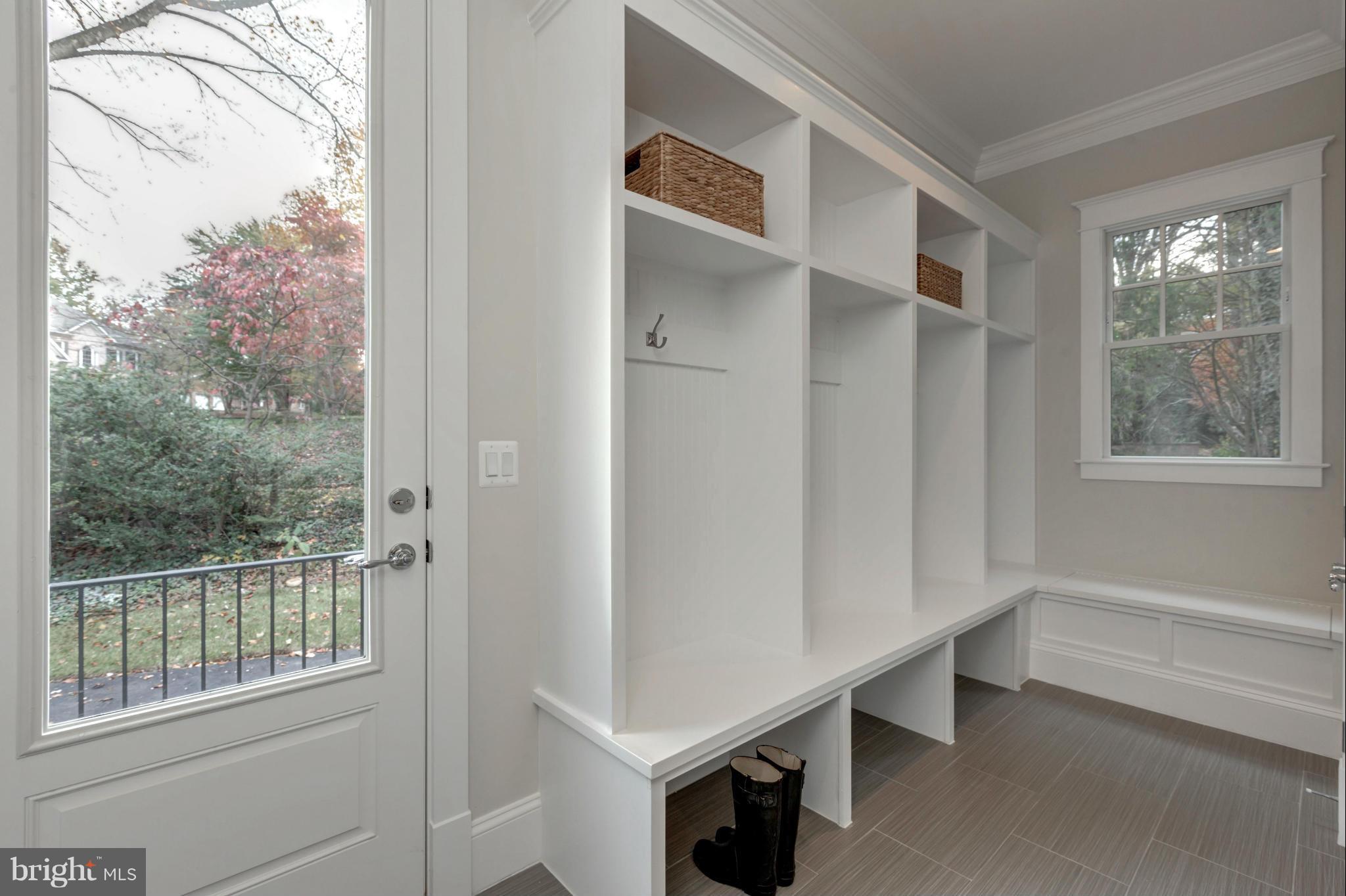 WEST LANGLEY - Residential