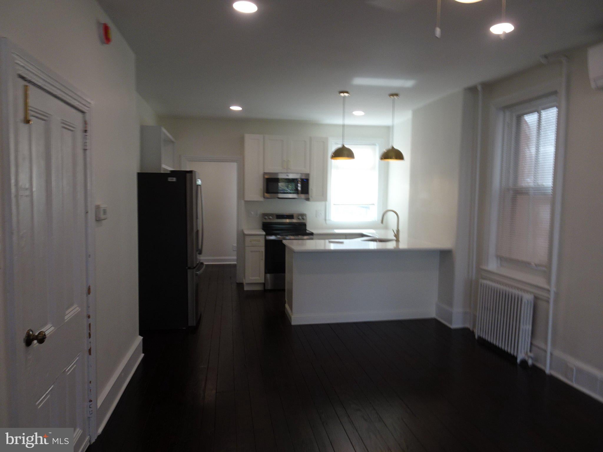 41 W 5TH STREET 1