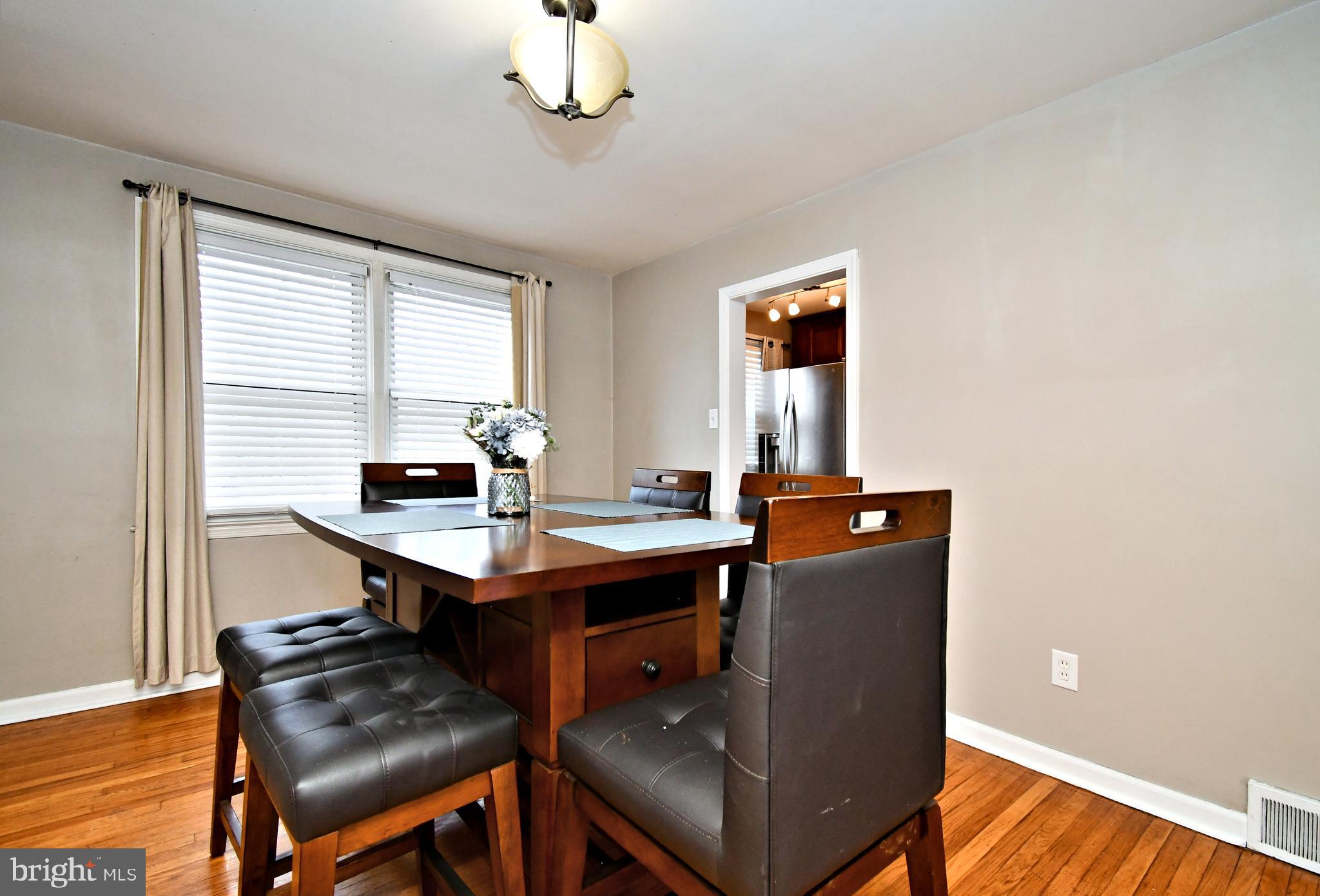 NORRISTOWN - Residential