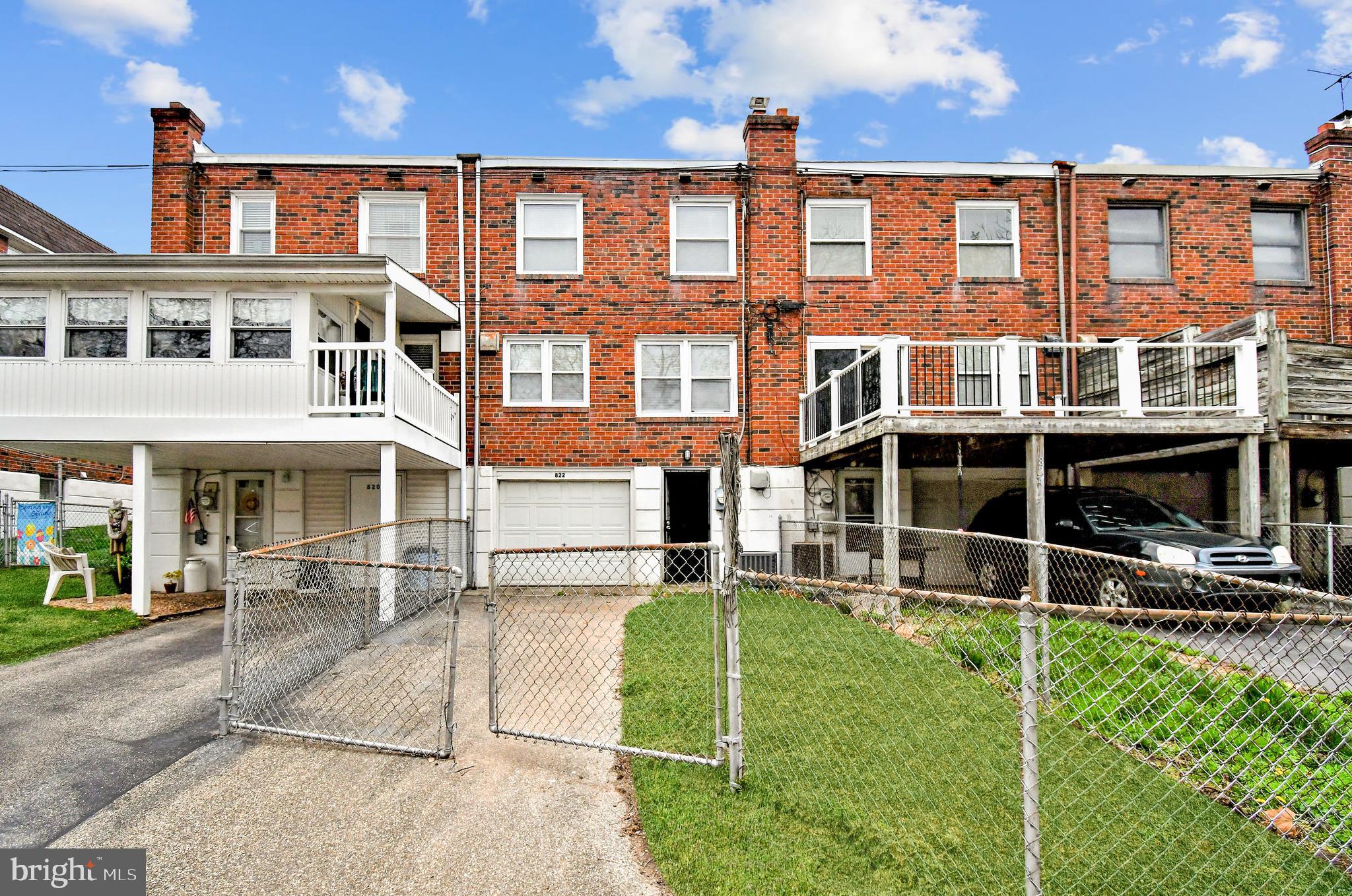 NORRISTOWN - Residential