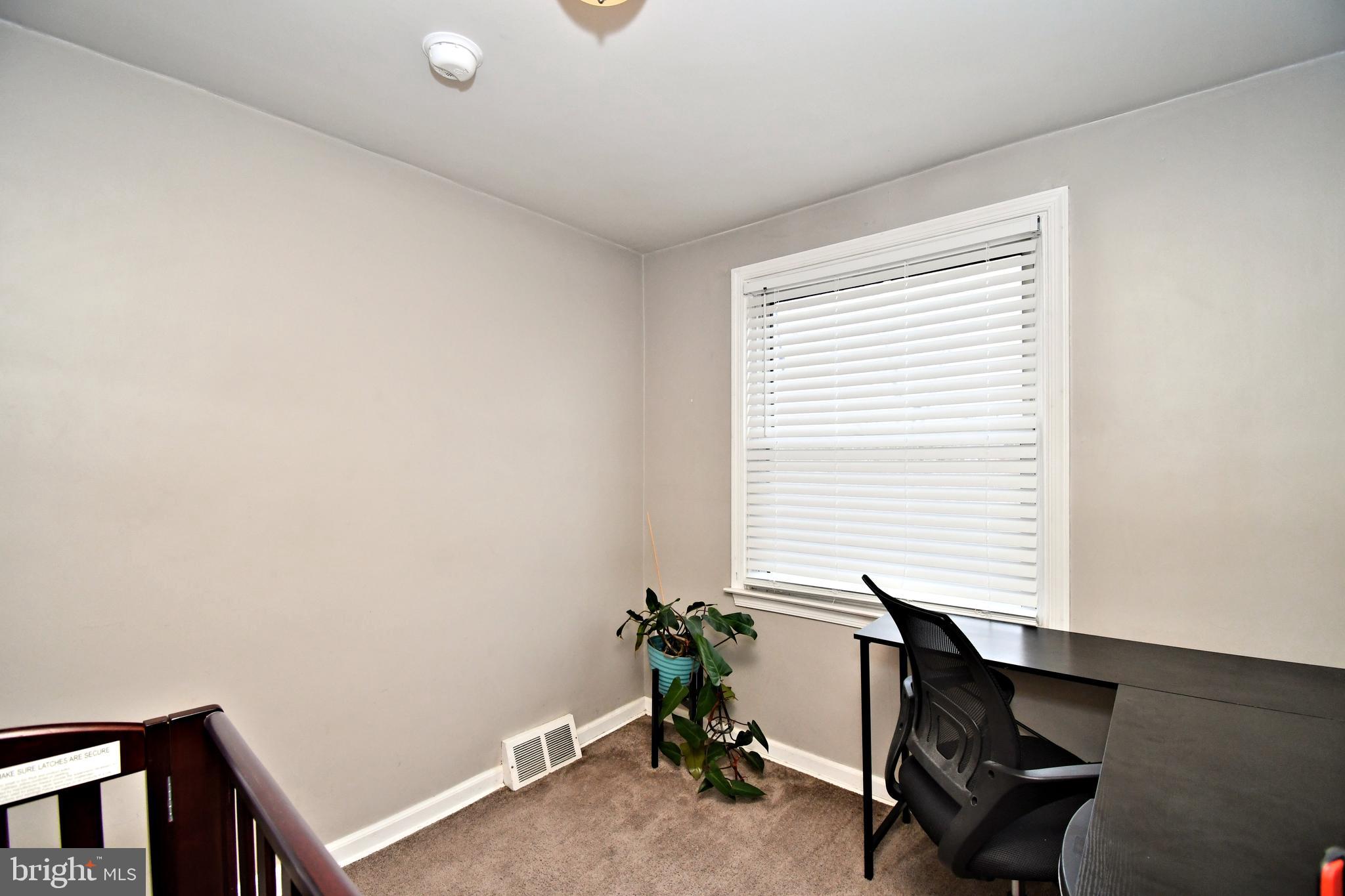 NORRISTOWN - Residential