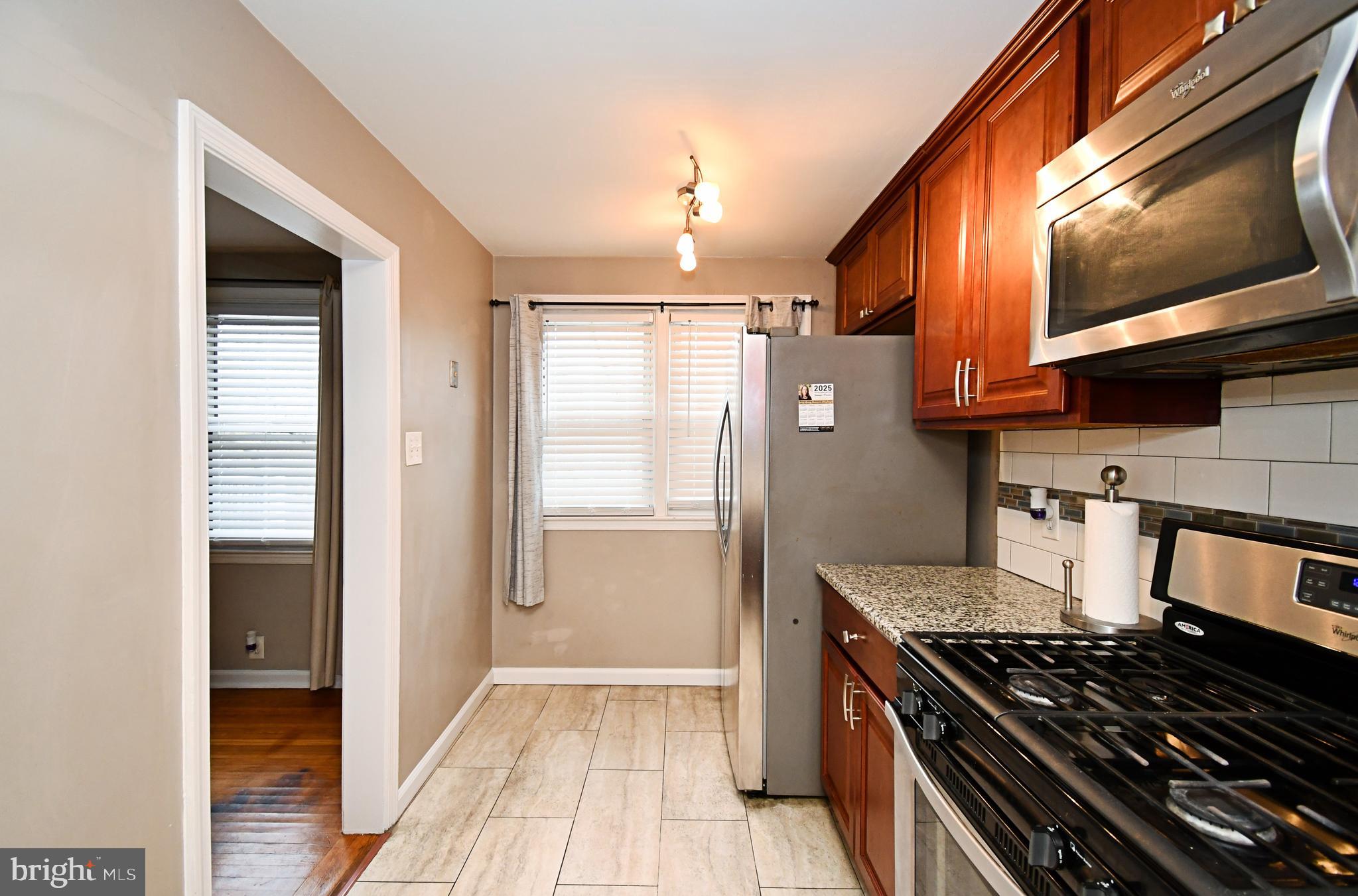 NORRISTOWN - Residential