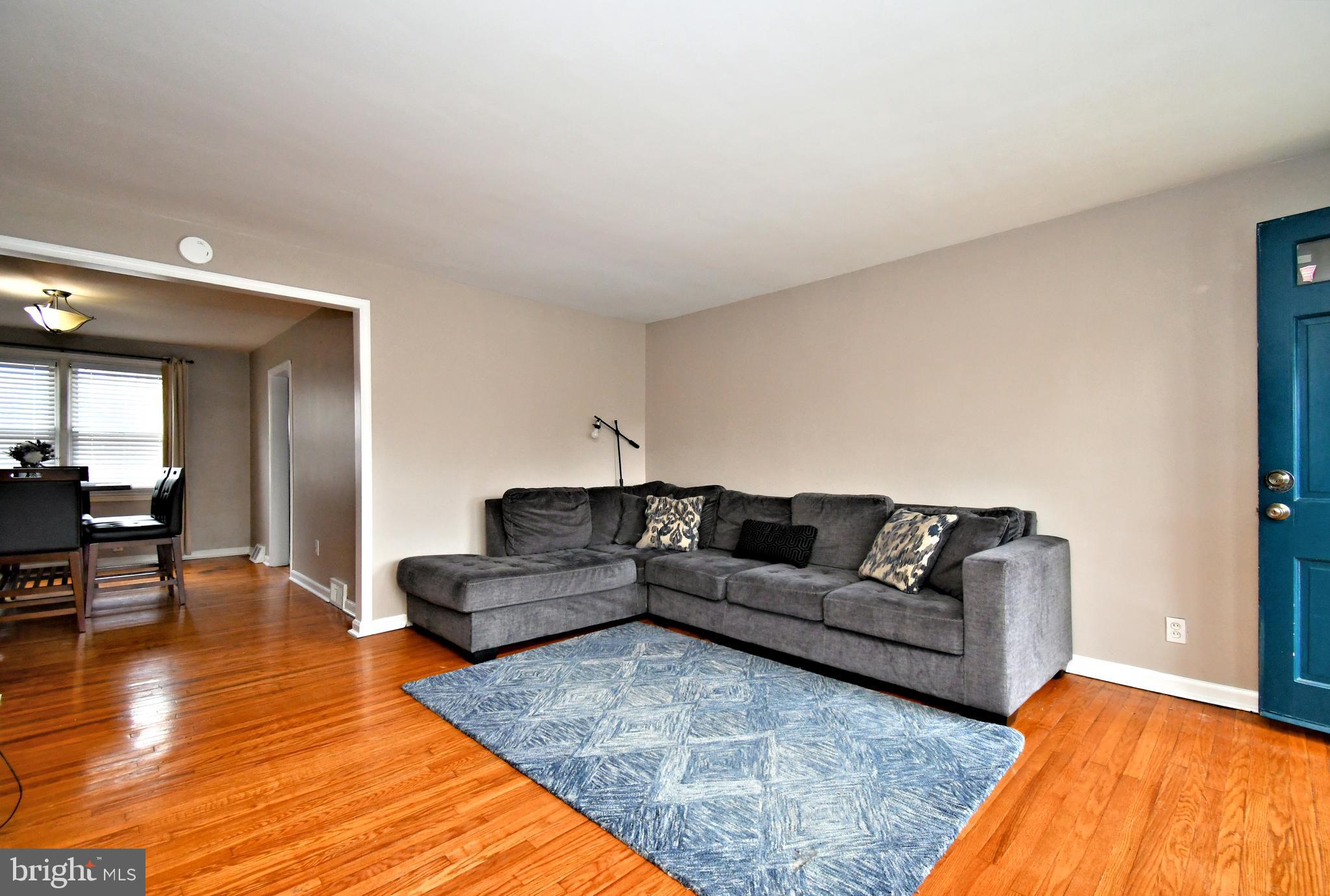 NORRISTOWN - Residential