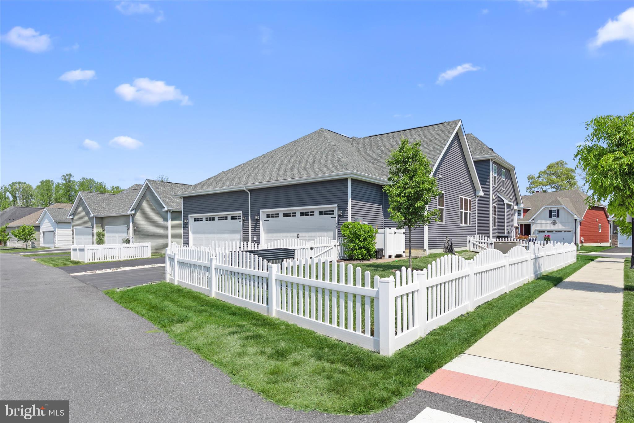 HERITAGE CREEK - Residential