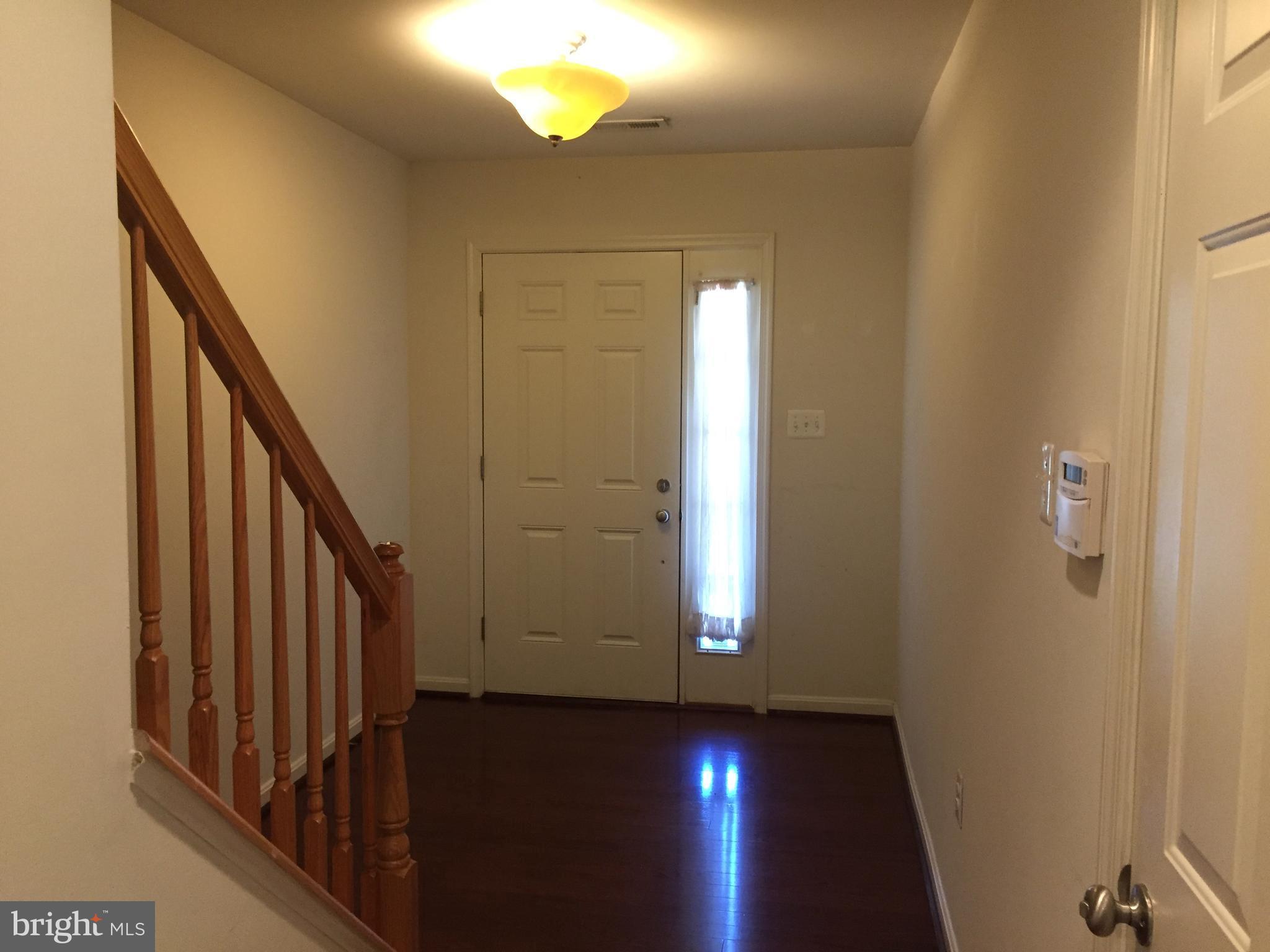 BEVERLY HILLS - Residential Lease