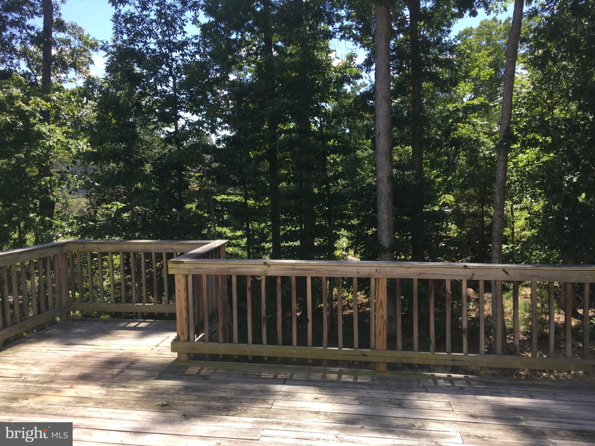 BEVERLY HILLS - Residential Lease