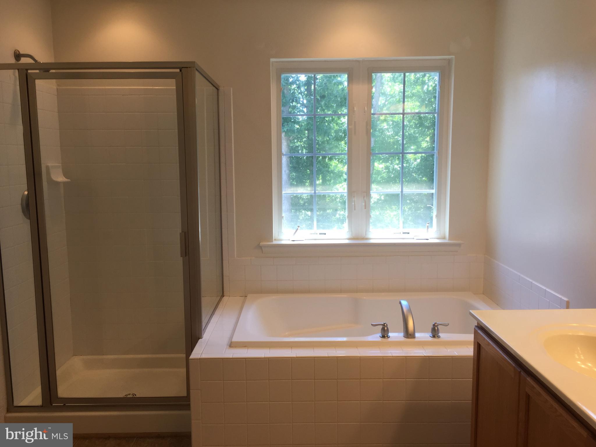 BEVERLY HILLS - Residential Lease