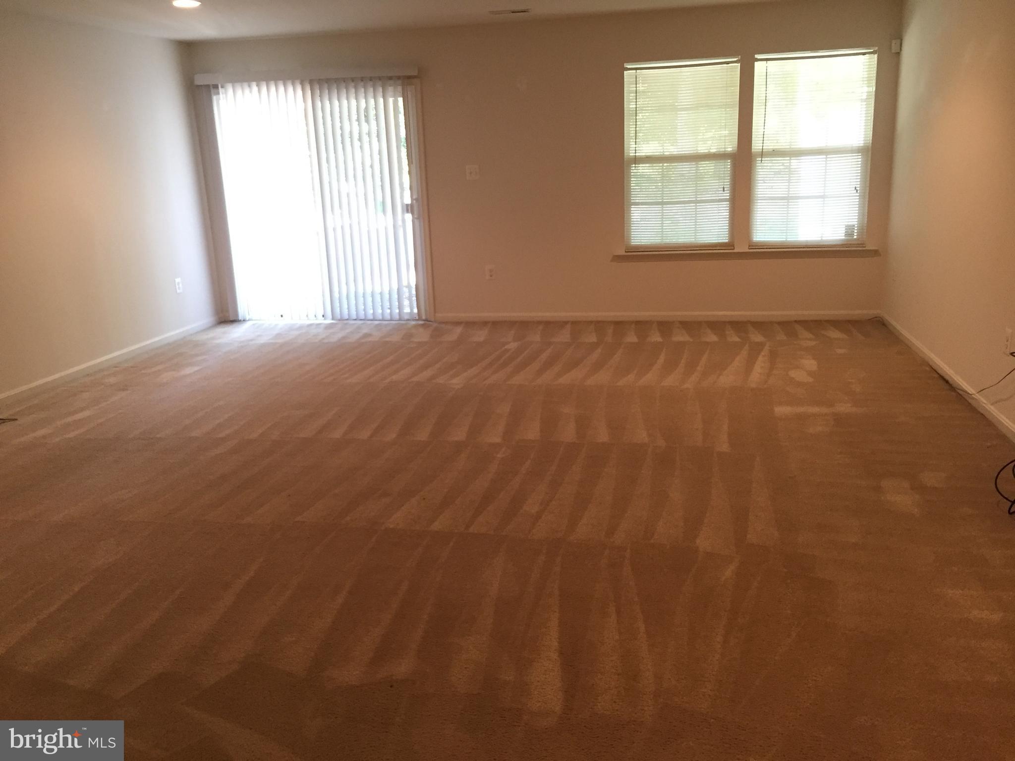 BEVERLY HILLS - Residential Lease