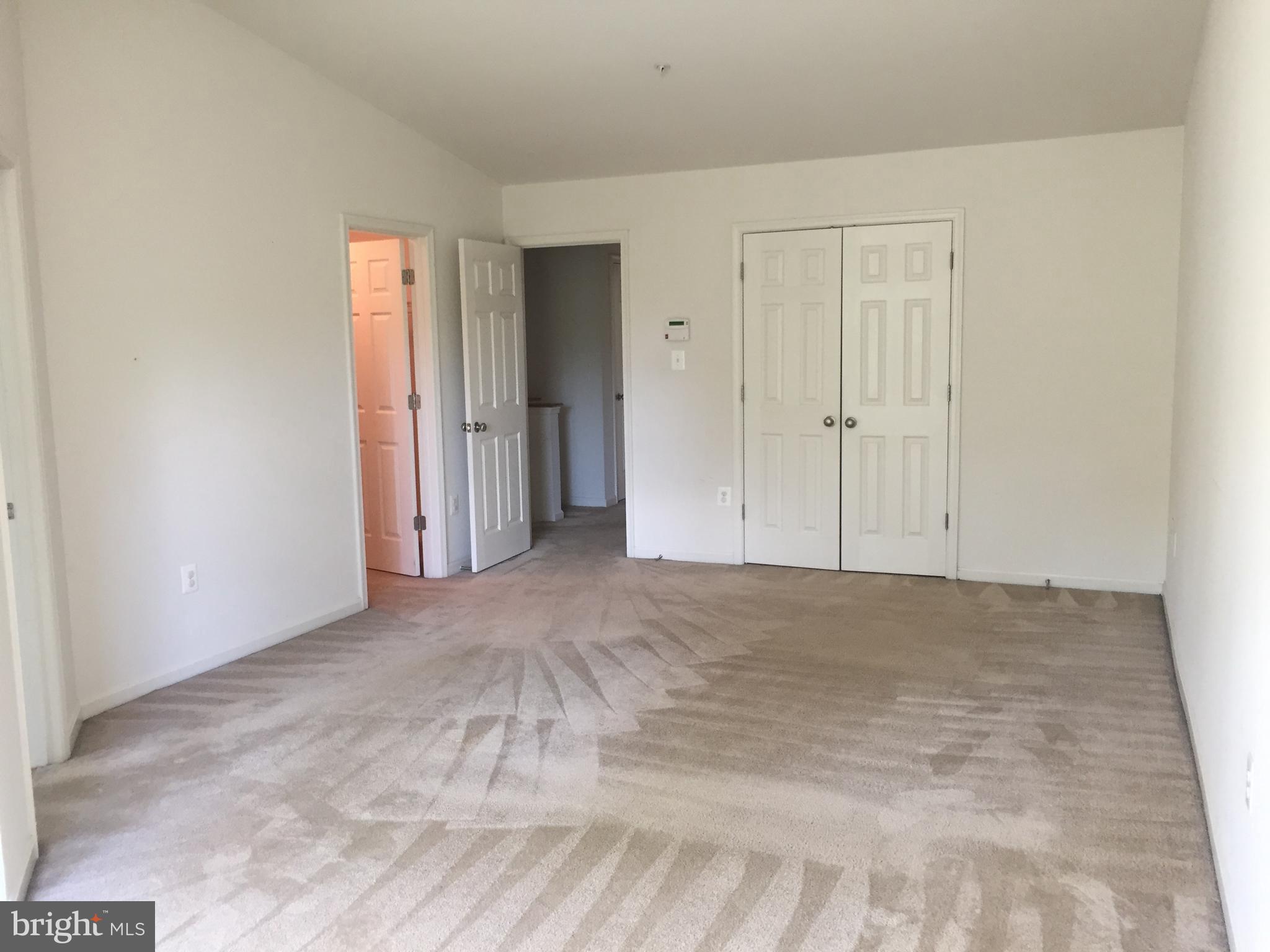 BEVERLY HILLS - Residential Lease