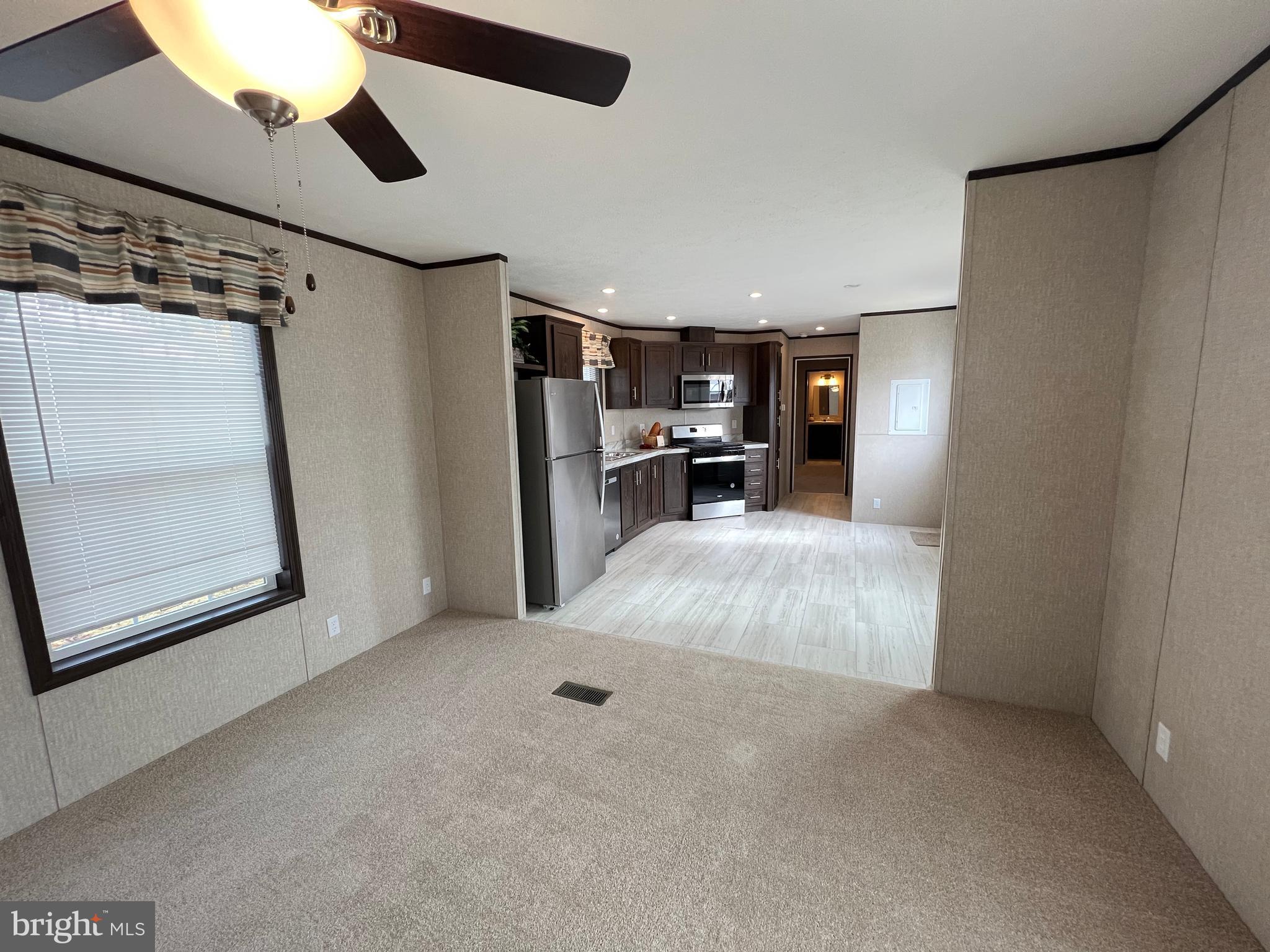 BROOKSIDE MOBILE HOME PK - Residential