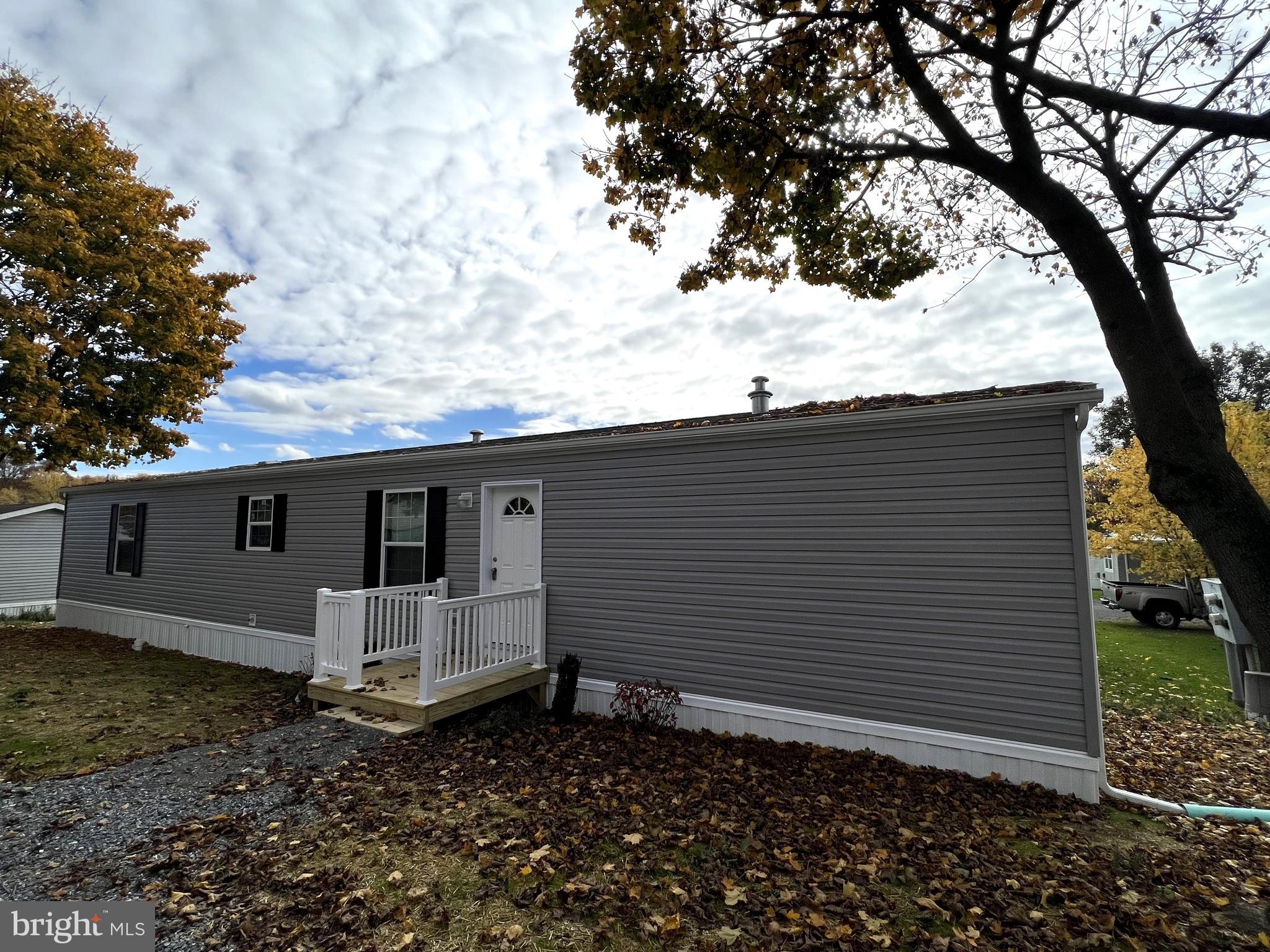 BROOKSIDE MOBILE HOME PK - Residential