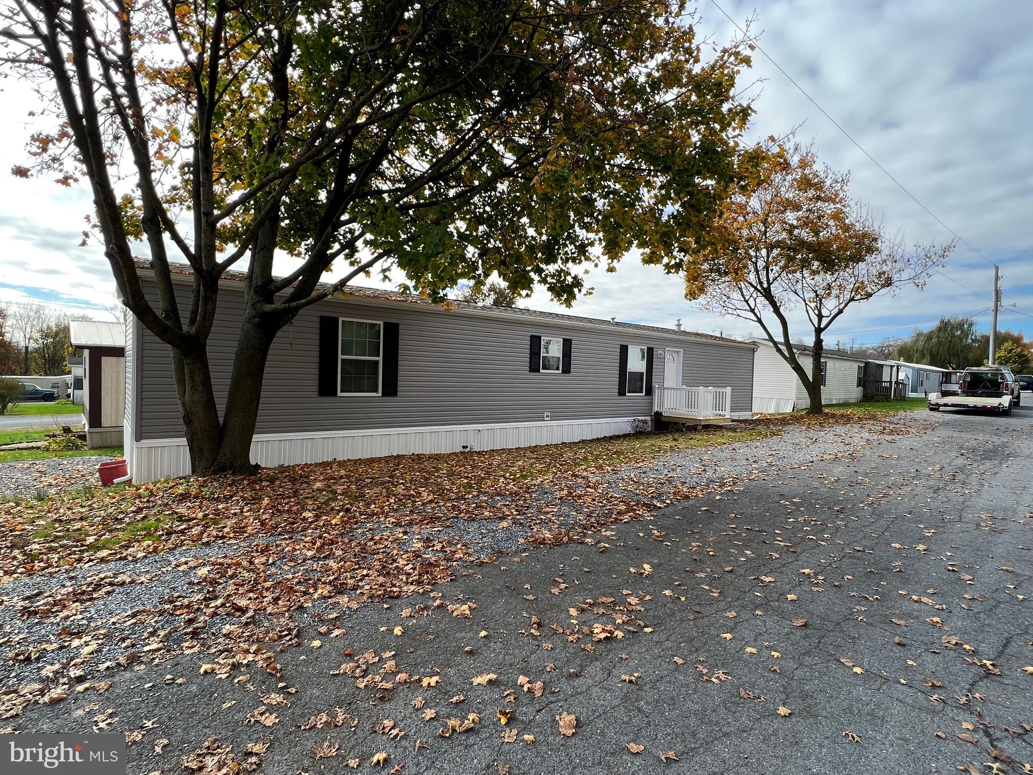 BROOKSIDE MOBILE HOME PK - Residential