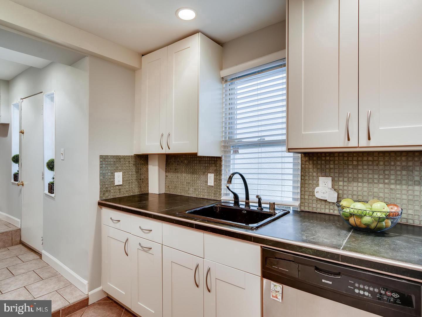 CANTON - Residential Lease