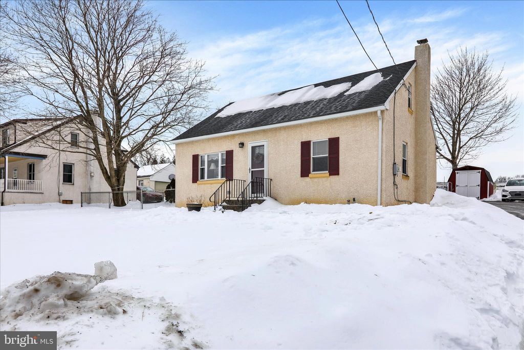 Photo of 757 N Manor Road, ELVERSON, PA 19520 (MLS # PACT2118092)