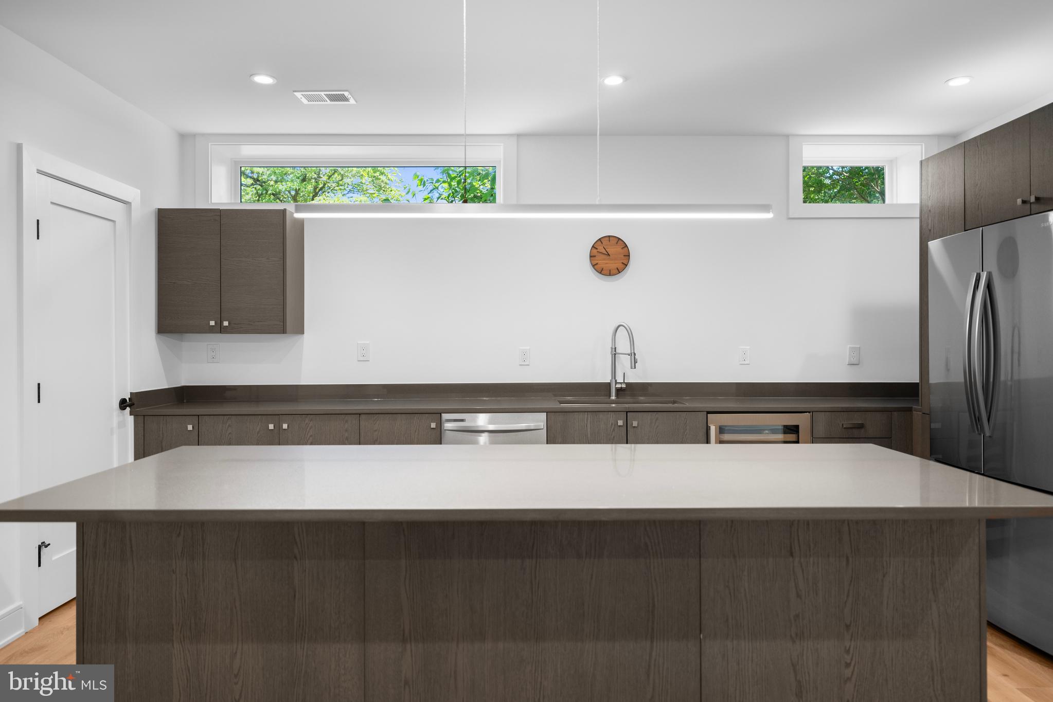 BROYHILLS MCLEAN ESTATES - Residential