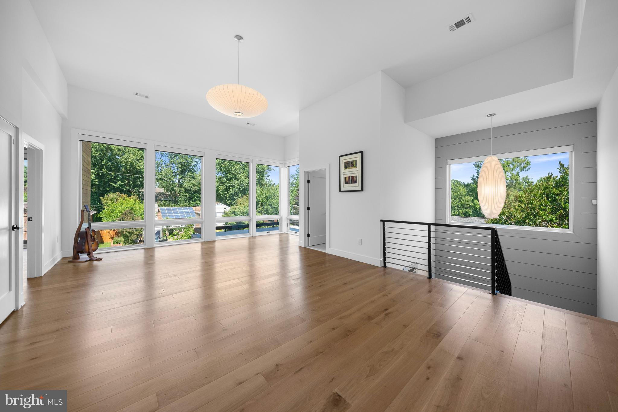 BROYHILLS MCLEAN ESTATES - Residential